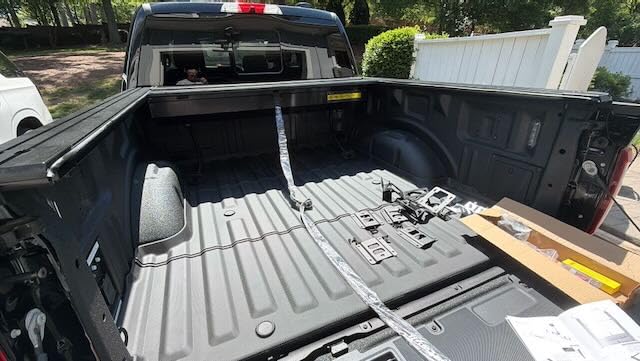 Bestwyll Retractable Hard Tonneau Cover Fits Ford F-150 2015-2026 5.5 Ft Short Bed, BoxLink Compatible, Original Hole Installation, Smooth Spring-Loaded Operation, (incl. Raptor/Lightning) | B22c | customer photo 1