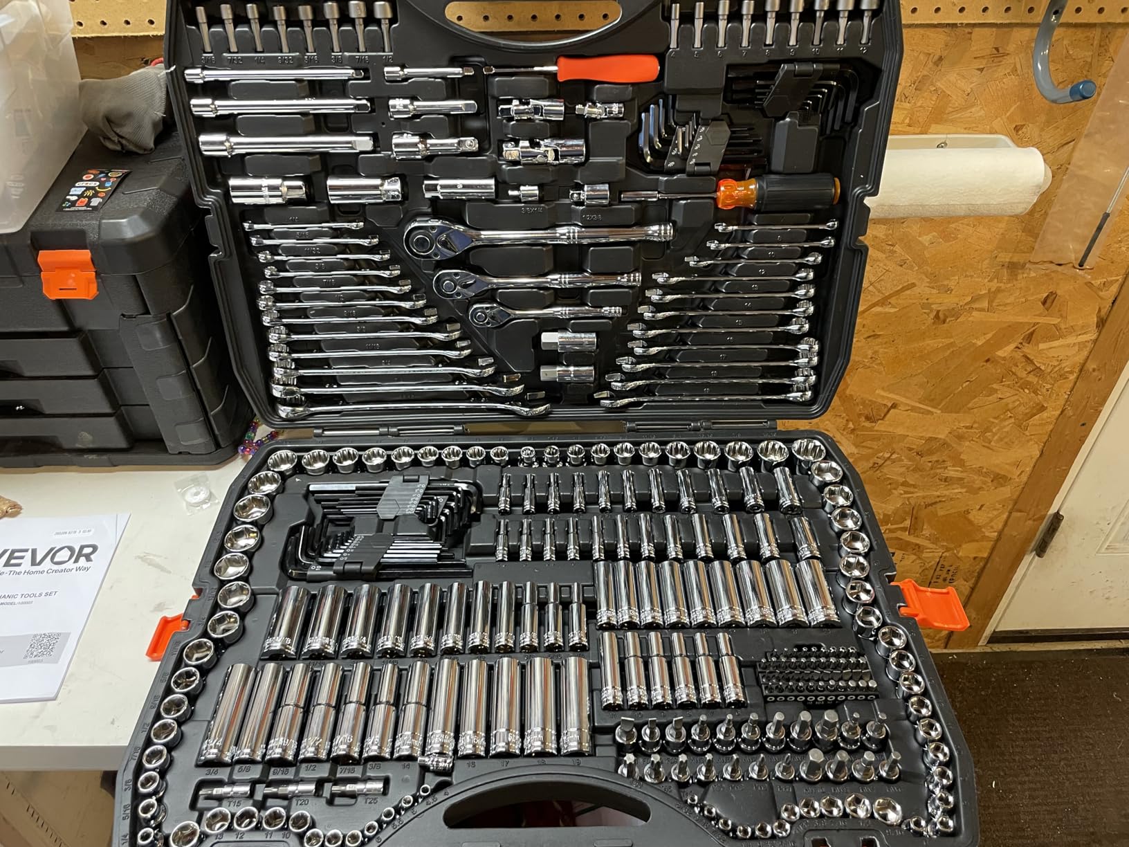 VEVOR Mechanics Tool Set and Socket Set, 1/4