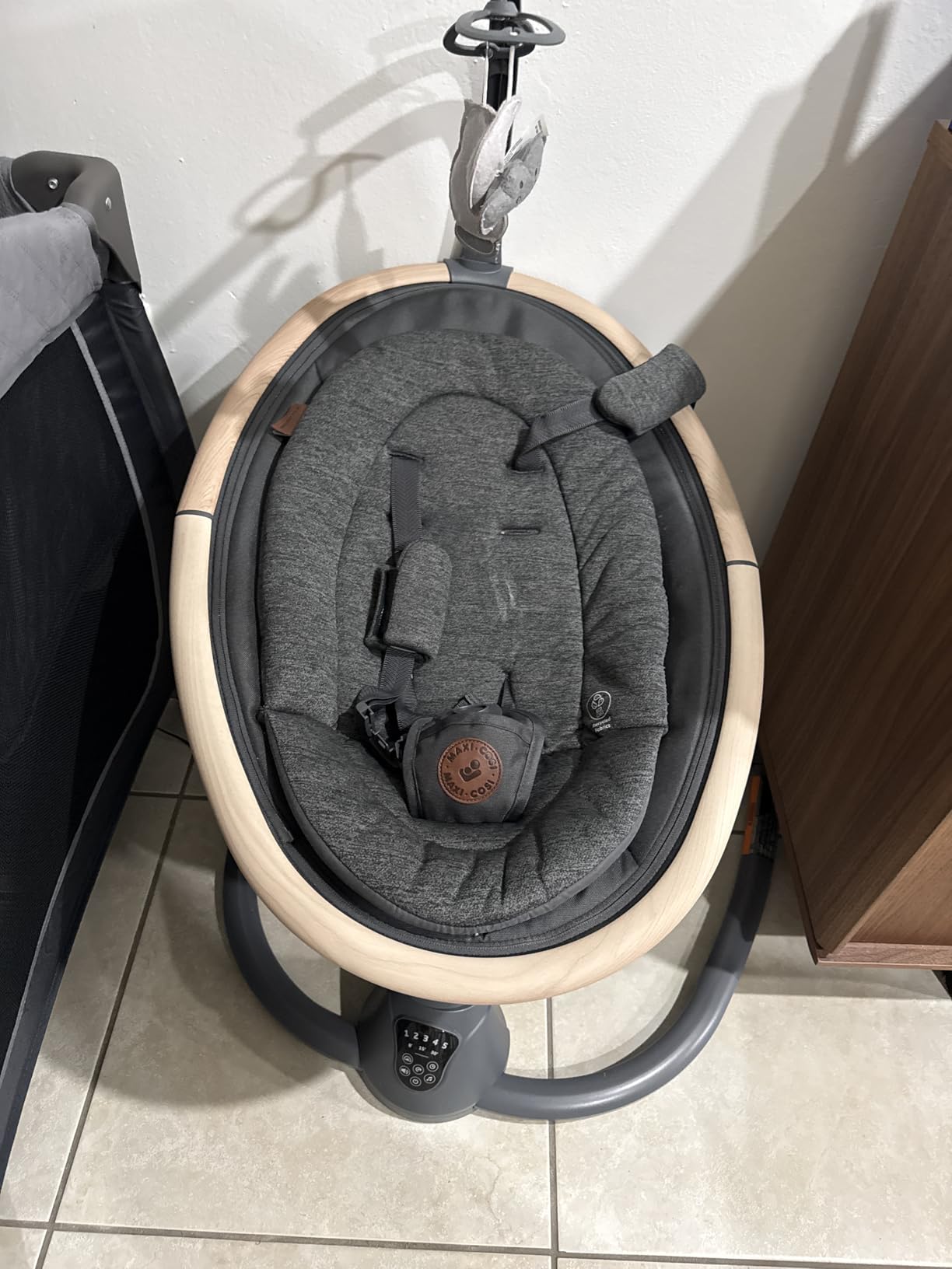 Maxi-Cosi Cassia Smart Baby Swing for Infants, Portable, Foldable with Music, 360 Rotation customer photo 1