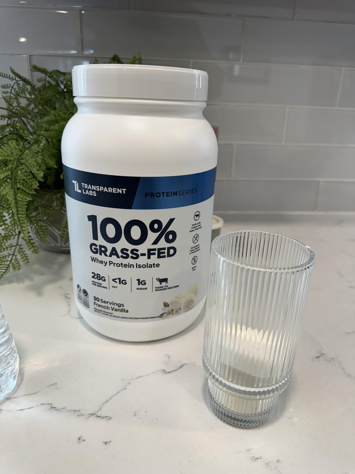 Transparent Labs Grass-Fed Whey Protein Isolate - Naturally Flavored, Gluten Free, 28g Protein per Serving, French Vanilla, 30 Servings customer photo 1