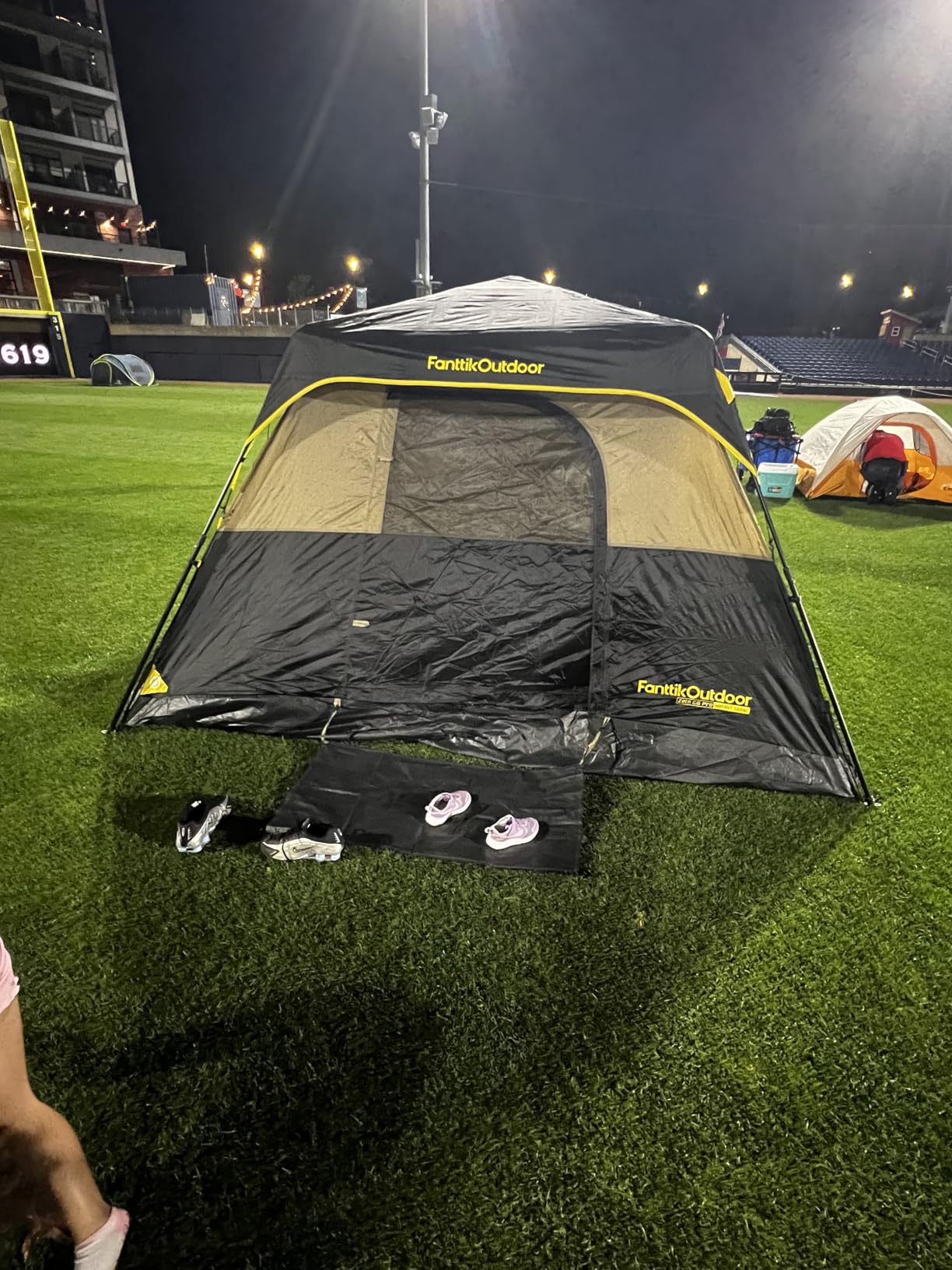 FanttikOutdoor Camping Tent 4/6/8/10 Person Instant Cabin Tent Setup in 60 Seconds customer photo 1