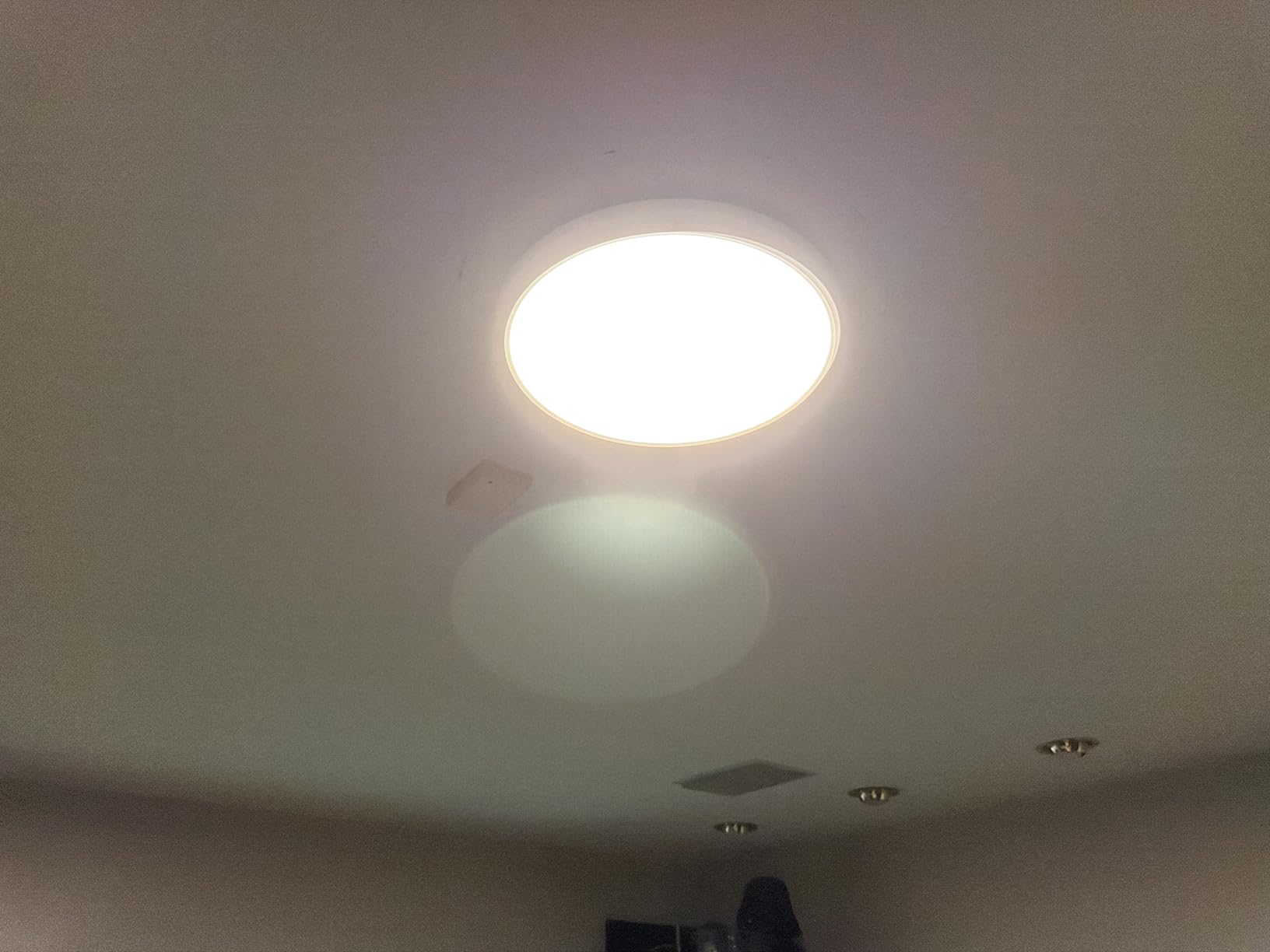 Govee Smart Ceiling Light, RGBIC LED Ceiling Light Fixture, 2400LM Flush Mount Light Fixture, DIY Colors, Works with Alexa, 2700K-6500K Lights for Bedroom, Living Room, 12 Inch, 1 Pack (White) customer photo 2