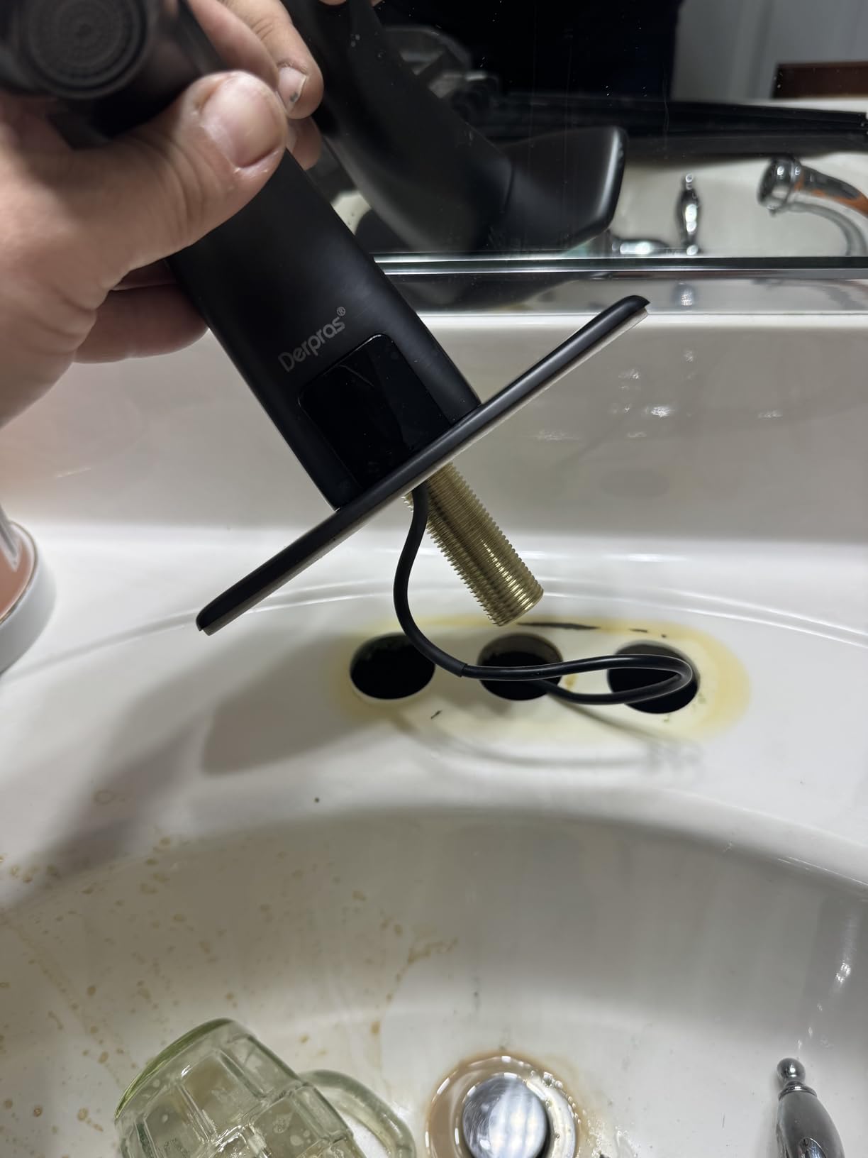 Touchless Bathroom Faucet with Automatic Sensor Function, Bathroom Sink Faucet with Hole Cover Plate, Chrome customer photo 2