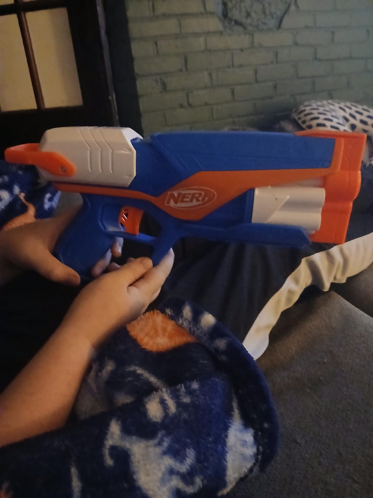 NERF N Series Agility Blaster, 12 N1 Darts Compatible Only N Series Blasters, 6 Dart Drum, Kids Outdoor Games customer photo 2