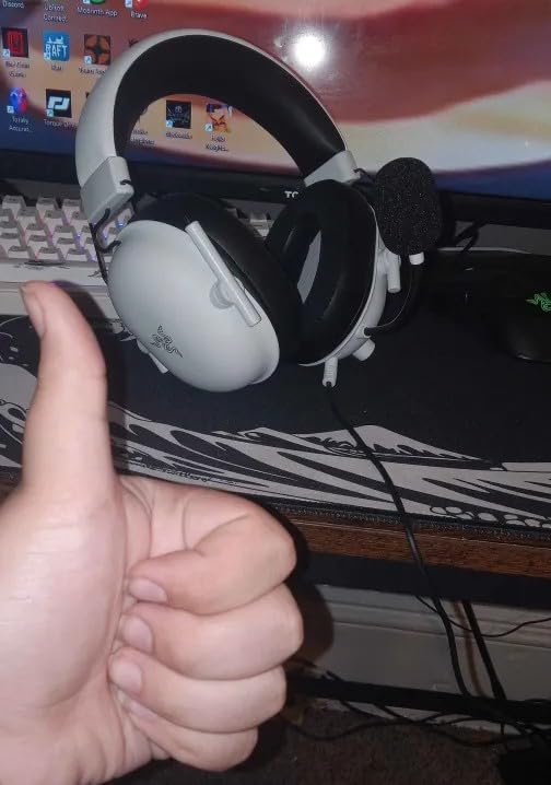 Razer BlackShark V2 customer photo 1