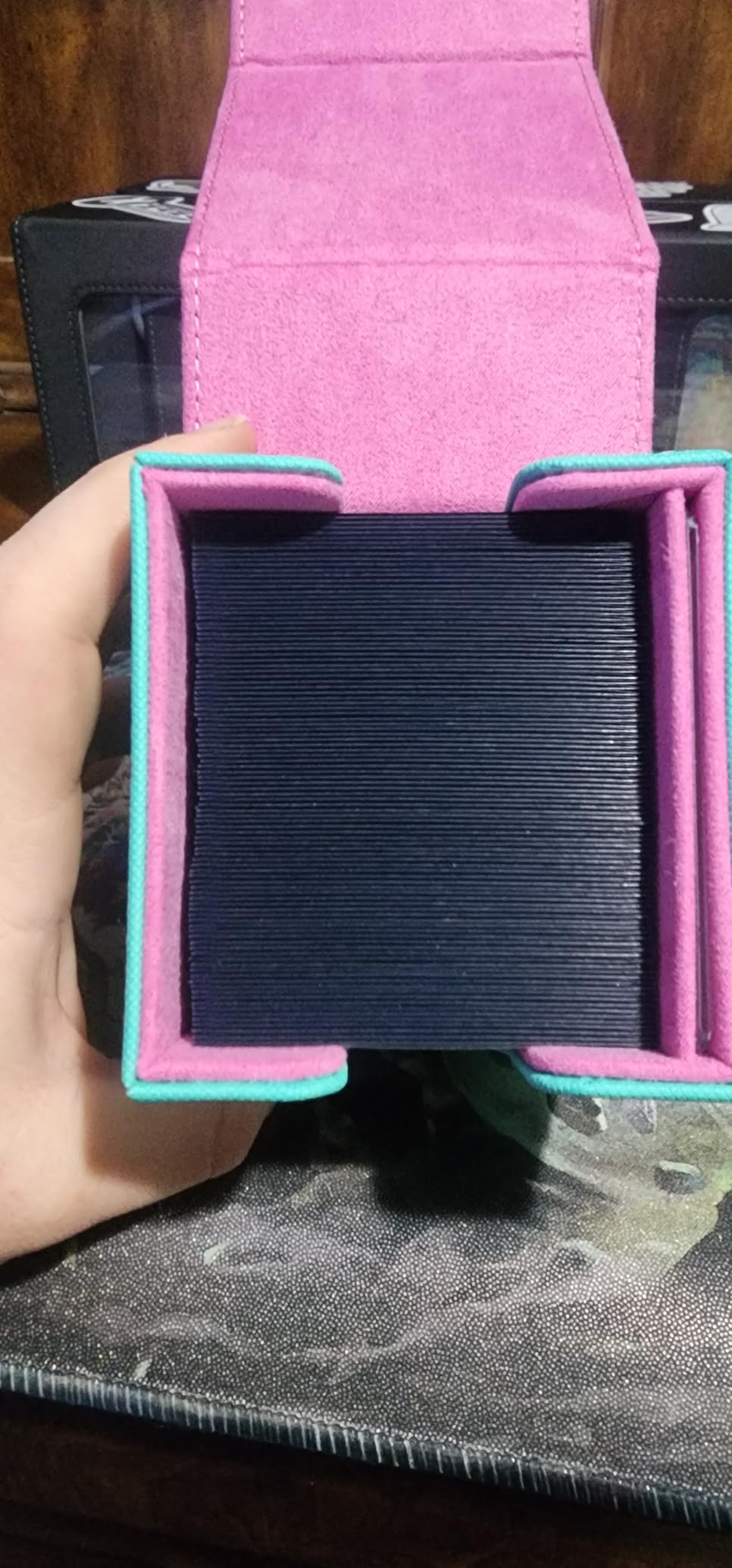 UAONO Card Deck Box for MTG Commander, Independent Commander Display, Fits 100 Double-Sleeved Cards, Magnetic Deck Case for Magic the Gathering TCG, 2 Dividers & 1 Top Loader (Turquoise/Pink) customer photo 1