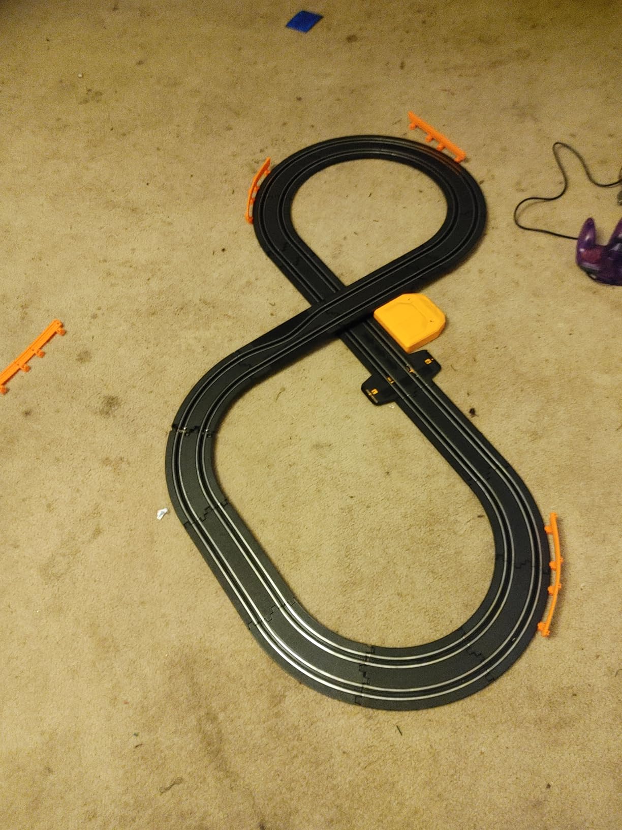 Slot Car Race Track Sets for Boys, Race Car Track with 2 High-Speed Slot Cars, Battery or Electric Car Track, Dual Racing Game Lap Counter Track Sets, Toys Gifts for Boys Girls Ages 4 5 6 7 8-12 customer photo 2