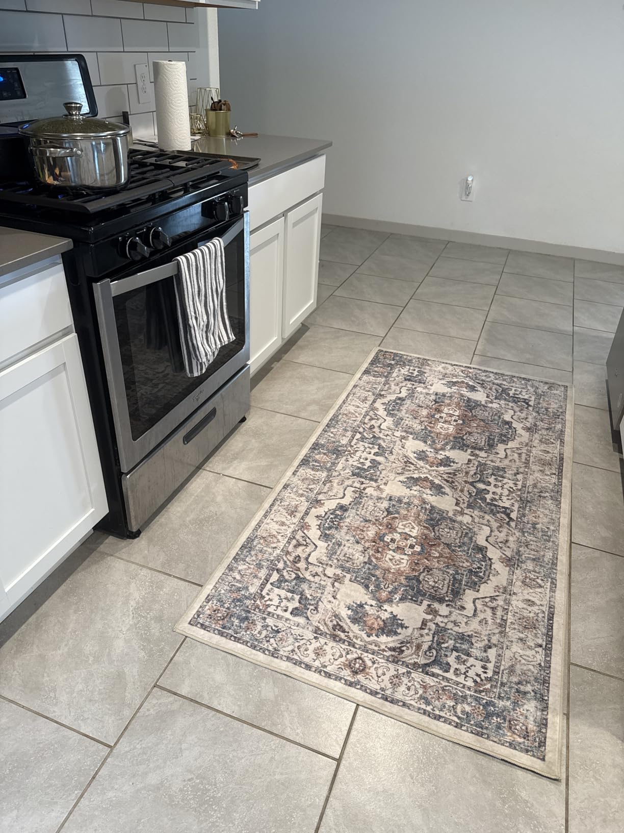 2x6 Hallway Washable Runner Rug: Vintage Soft Kitchen Laundry Runner with Non Slip Backing Farmhouse Entryway Living Room Floor Mat Stain Resistant Carpet for Bedroom Bathroom Distressed Beside Rug customer photo 1