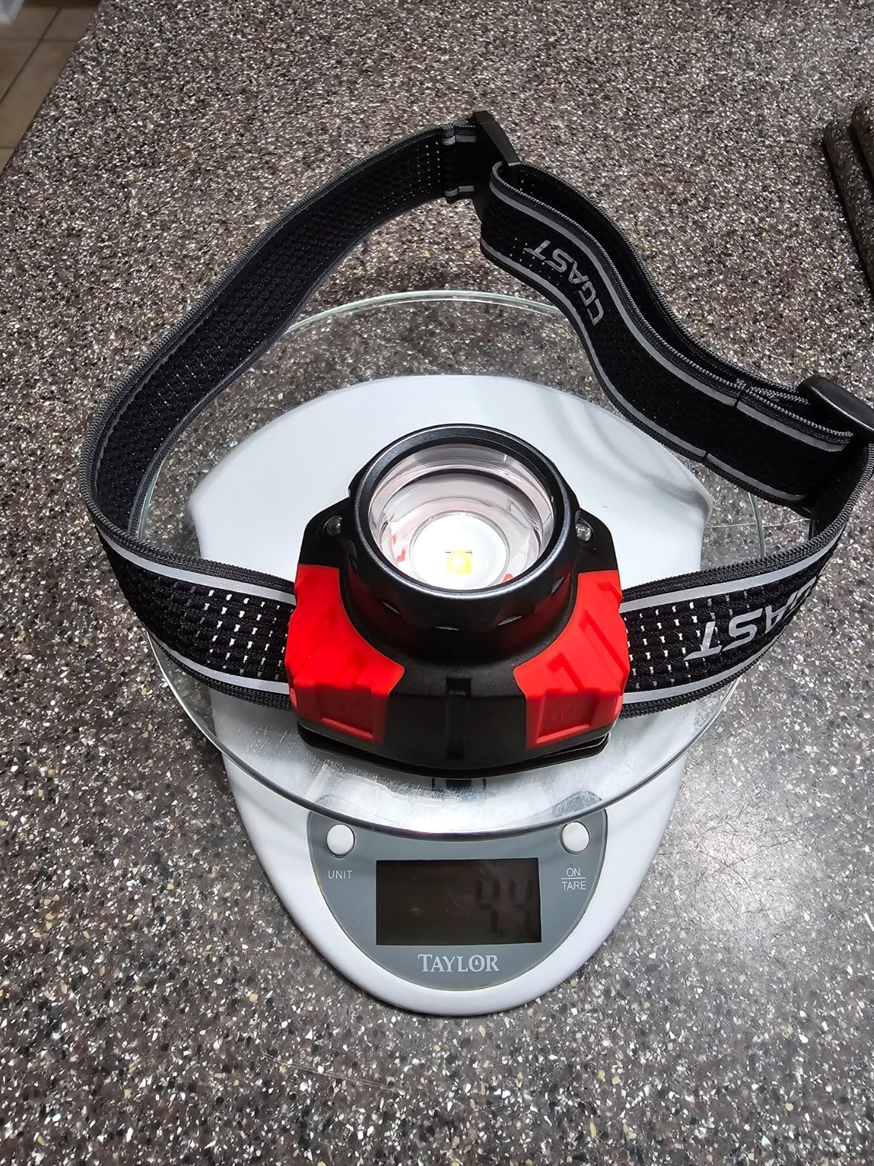 Coast® FL85R 1000 Lumen Tri-Color (White/Red/Green) Focusing Rechargeable LED Headlamp, Built-in Rechargeable Battery customer photo 2