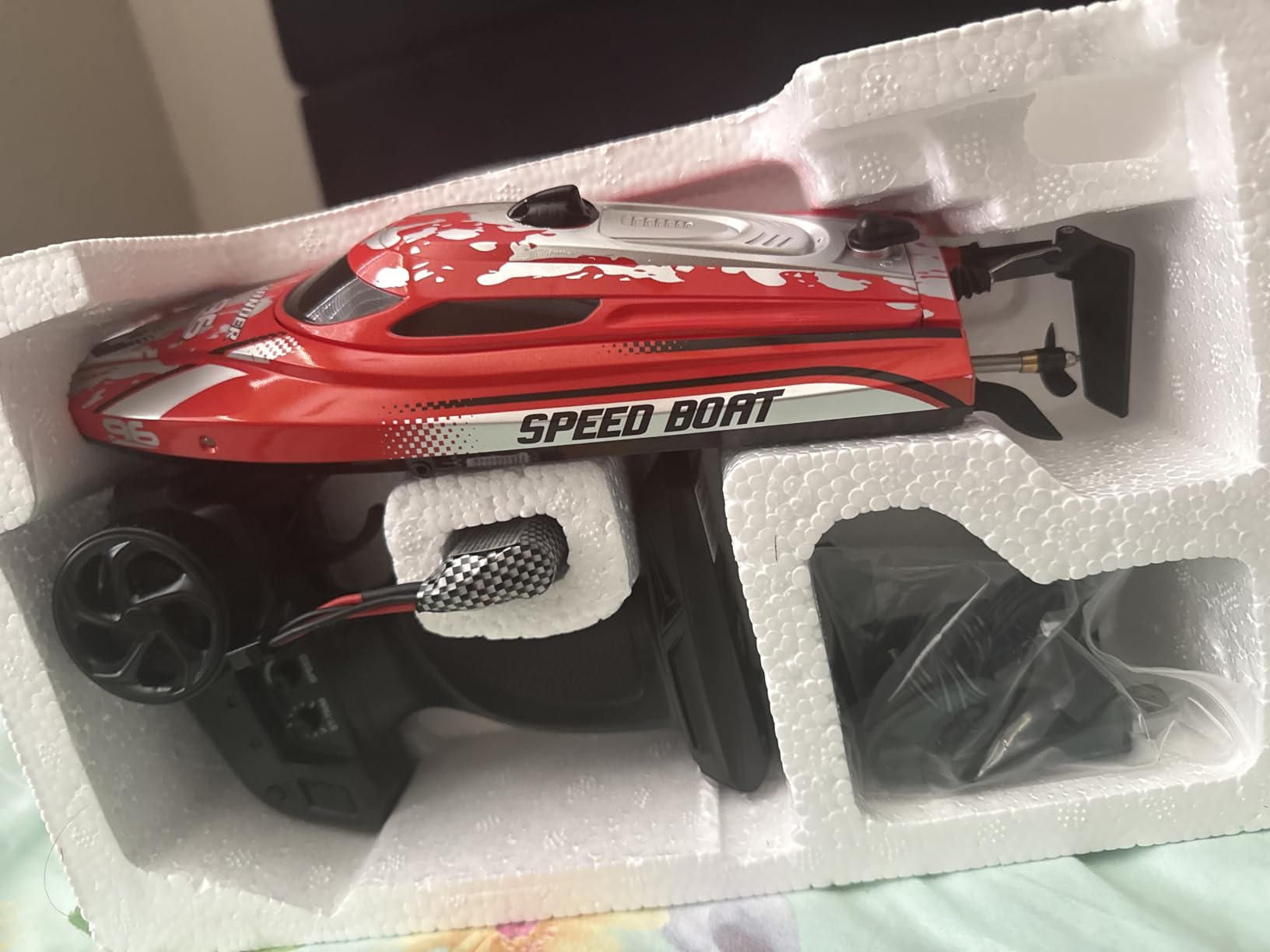 BEZGAR RC Boat, 12 inch Remote Control Boat for Kids and Adults, 25 KPH Fast RC Speed Boats with 700mAh Battery, Ideal Waterproof Toy Boats for Lakes & Pools - TX126 Red customer photo 2