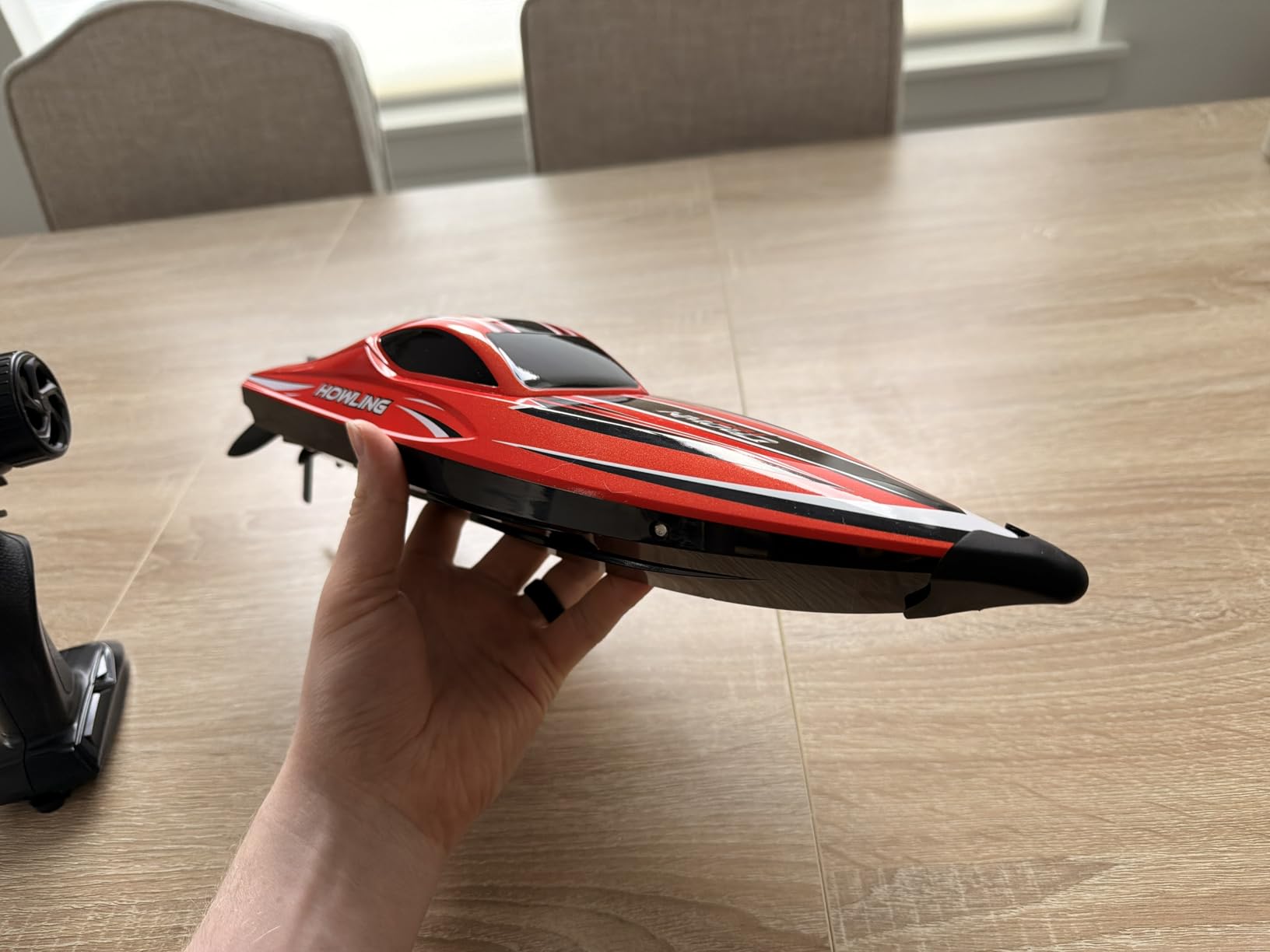 BEZGAR RC Boat, 16 inch Big Brushless Remote Control Boat for Adults and Kids, 55 KPH Large Fast RC Speed Boats with 2000mAh Battery - HJ818PRO Red customer photo 2