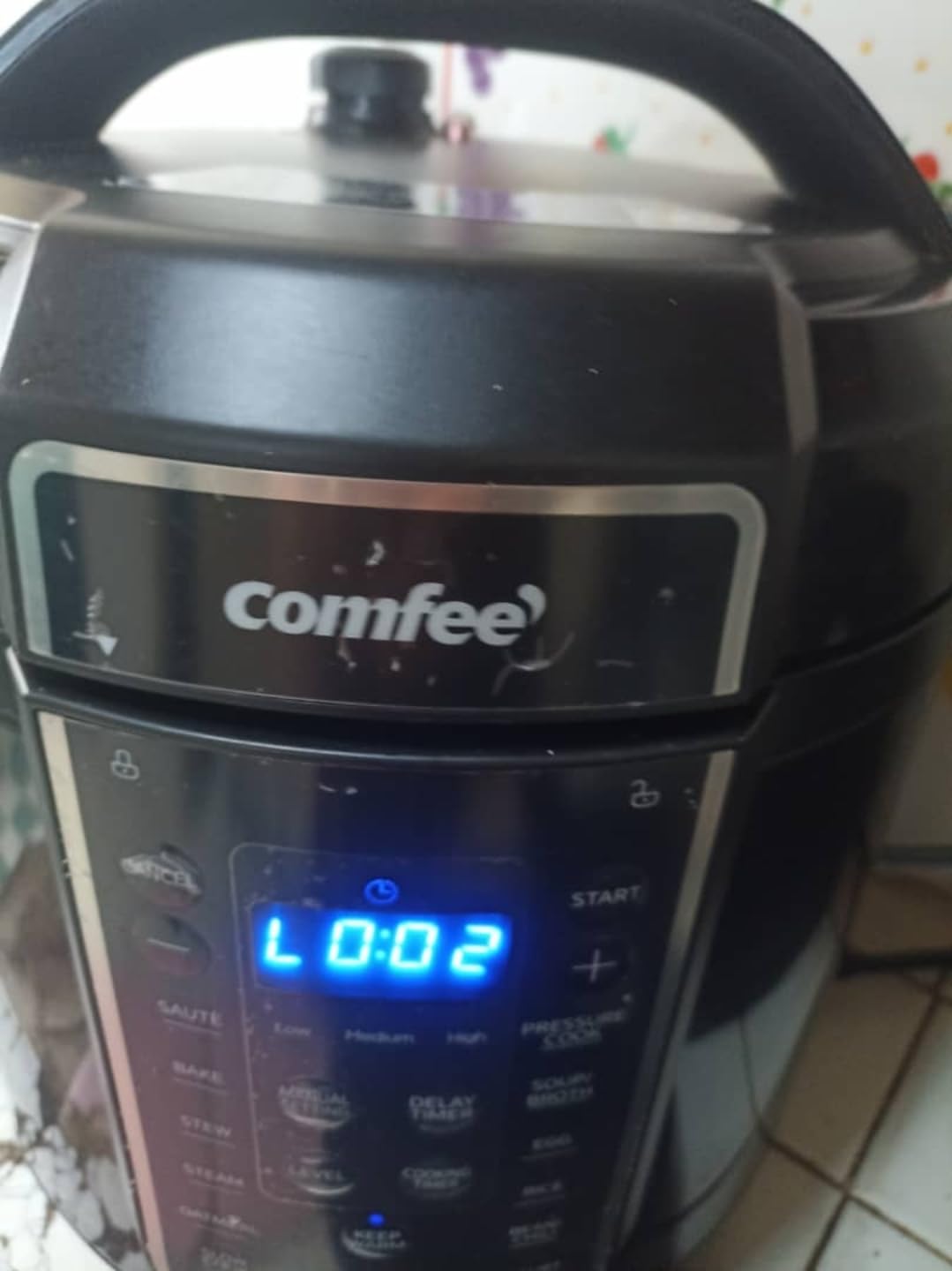 COMFEE' 12-in-1 Electric Pressure Cooker, Instant Multi, Non-Stick Pot, Yogurt Maker, Rice Cooker, Slow, Sauté Steamer, Pressure Cooker 6 Quart Black customer photo 2