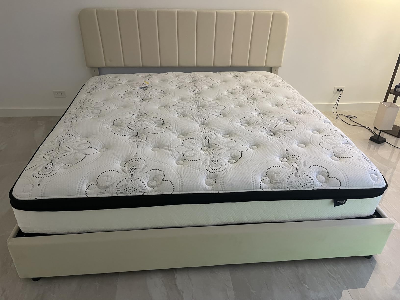 VECELO Full Size Upholstered Bed Frame with 4 Drawers and Headboard, Velvet Platform Storage Bedframe, Wooden Slats Support, No Box Spring Needed, White customer photo 1