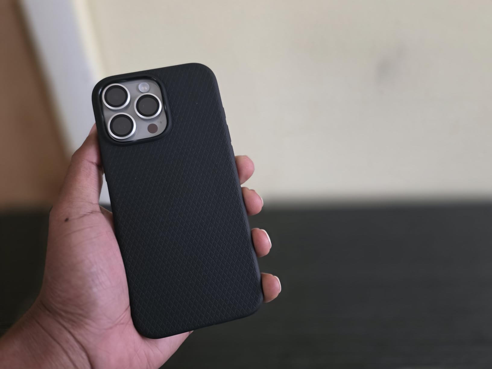 Spigen for iPhone 16 Pro Case, Liquid Air T MagFit [Camera Control Button Coverage] [Military-Grade Protection] [Compatible with MagSafe] - Matte Black customer photo 1