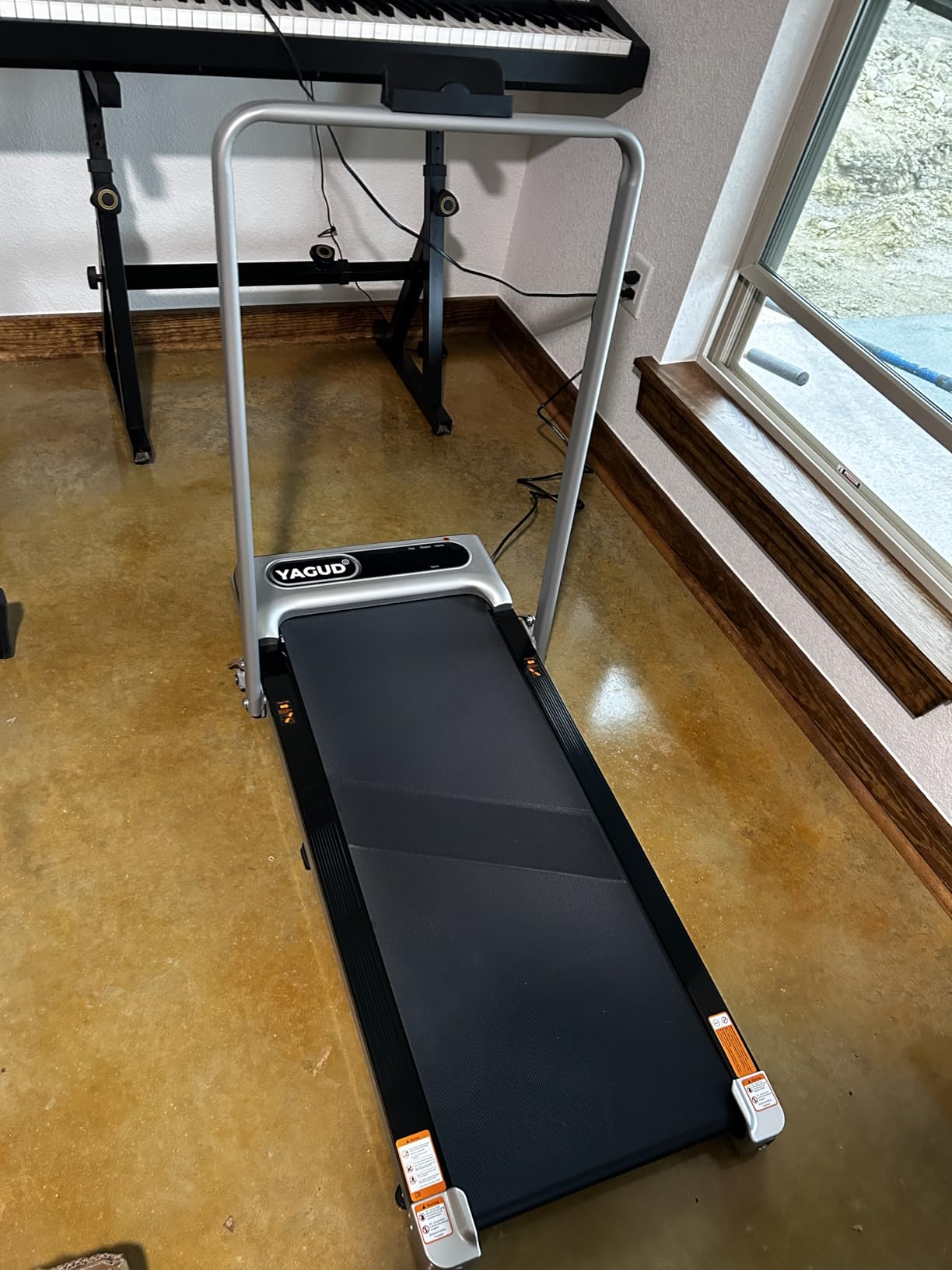 Yagud Walking Pad, Walking Pad Treadmill for Home Office, Portable Under Desk Treadmill with Remote Control and LED Display, Walking Jogging Running Machine customer photo 2