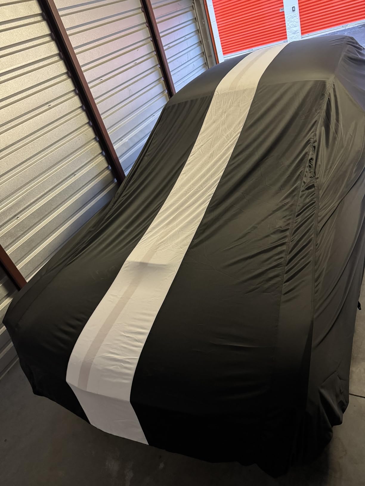 Favoto Dustproof Car Cover Indoor - Sedan Stretch Cover Universal Fit 177-193 Inch Inside Protection Full Car Cover with Storage Bag Breathable Windproof All-Weather Auto Vehicle Cover customer photo 1