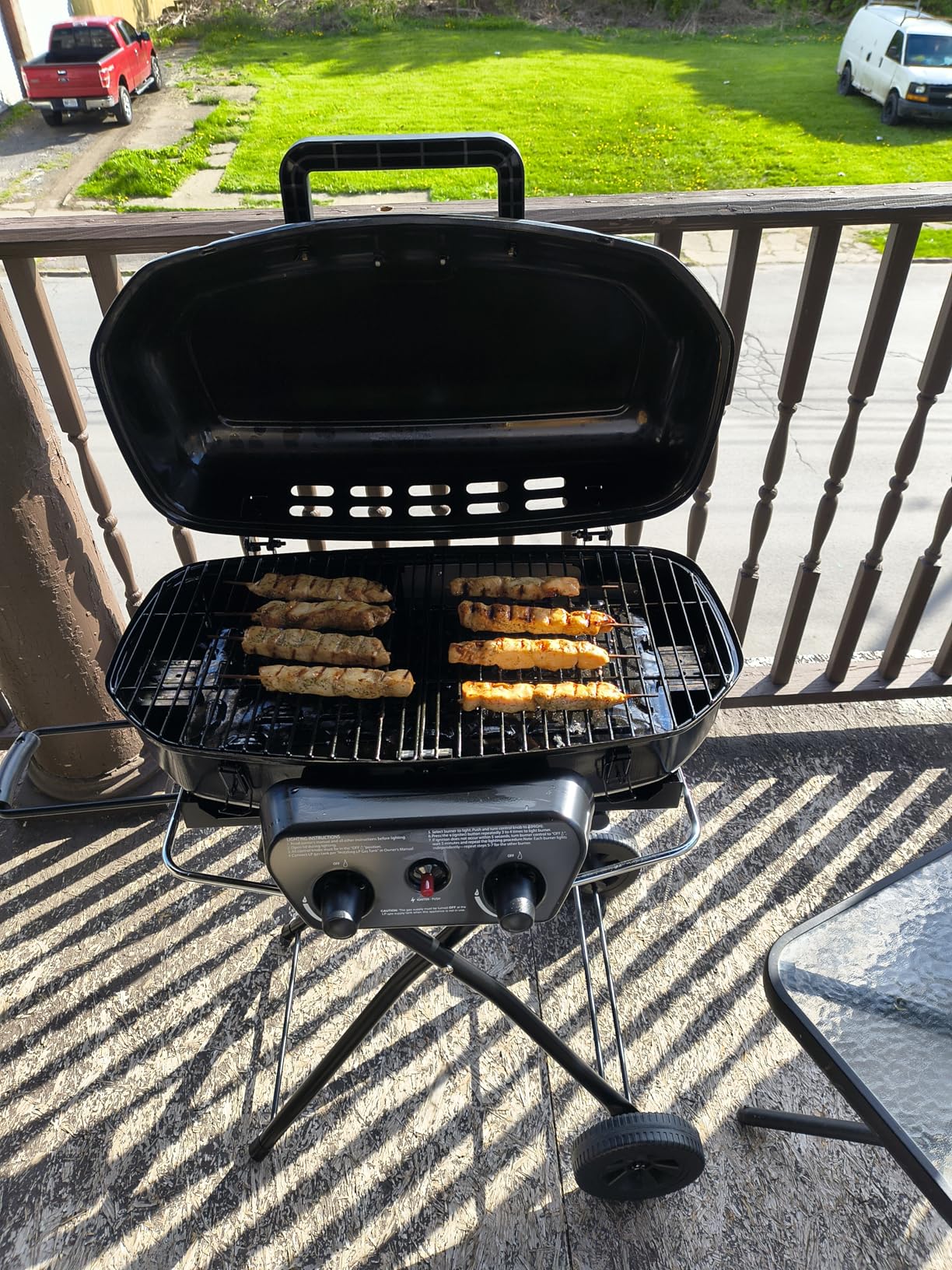 Brand-Man Portable Gas Grill, 2-in-1 Propane Camping Grill & Griddle Porcelain-Enameled with Folding Stand-Up Cart, 18,000 BTU 2-Burner Outdoor BBQ for Family Camping, Tailgating and Patio, Green customer photo 2