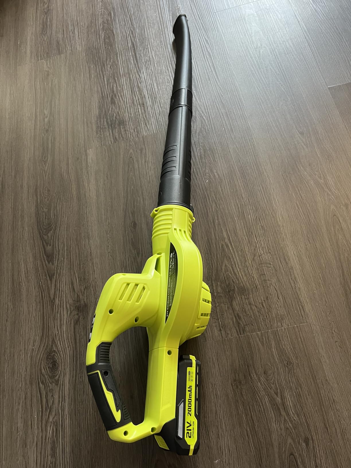 Leaf Blower Cordless - 21V Powerful Electric Leaf Blower with 2 Batteries and Charger, 2 Speed Modes, 2.0Ah Lightweight Battery Powered Leaf Blowers for Lawn Care, Patio, Dust, Blowing Leaves customer photo 2