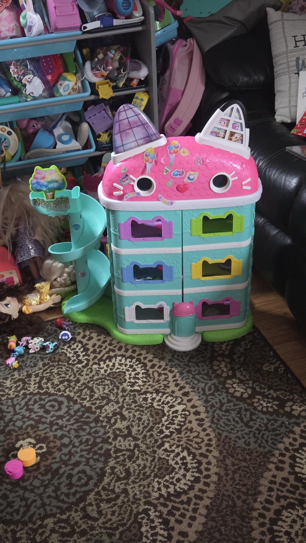 Gabby's Dollhouse: The Movie, Meow-Mazing Interactive Dollhouse, 7 Rooms, LCD Screen Eyes, Figures, Sound FX, Kids Toys for Girls & Boys Ages 3 and Up customer photo 1