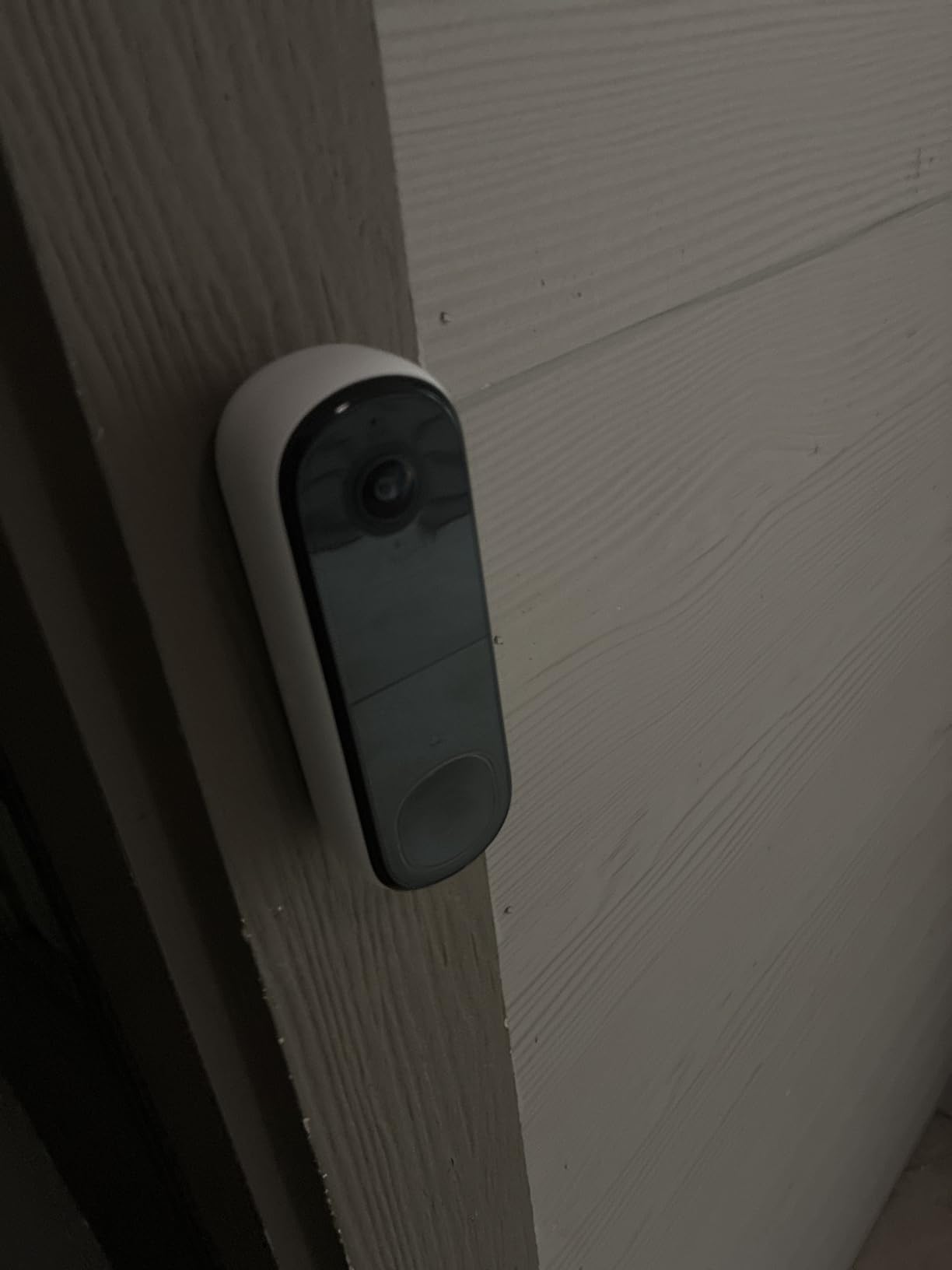 Arlo Video Doorbell HD | 2nd Gen | Wireless/Wired Option, 2-Way Audio, Night Vision, Head to Toe Video View, Integrated Siren, Live Stream, Real Time Notifications, 180 Deg Wide View, White customer photo 1