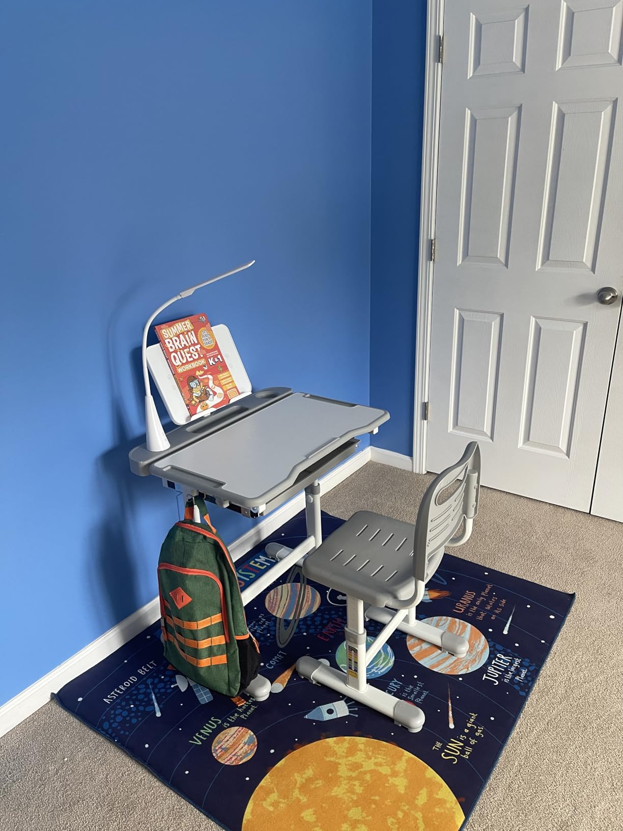 VEVOR Kids Study Chair and Desk Set, Study Desk and Chair for Kids with Table Lamp, Adjustable Height & 0-40° Tilted Desktop Kids Desk and Chair, Children Study Table for Bedroom & Study Room, Grey customer photo 2