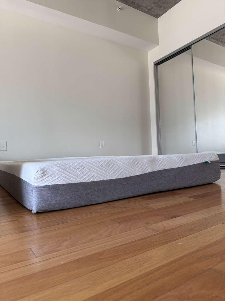 Novilla Bliss Mattress King Size, 14 Inch Gel King Size Memory Foam Mattress in a Box for Cooling Comfort & Pressure Relieving, Target Zoned Support for Back Pain Relief, CertiPUR US Certified Foams customer photo 2