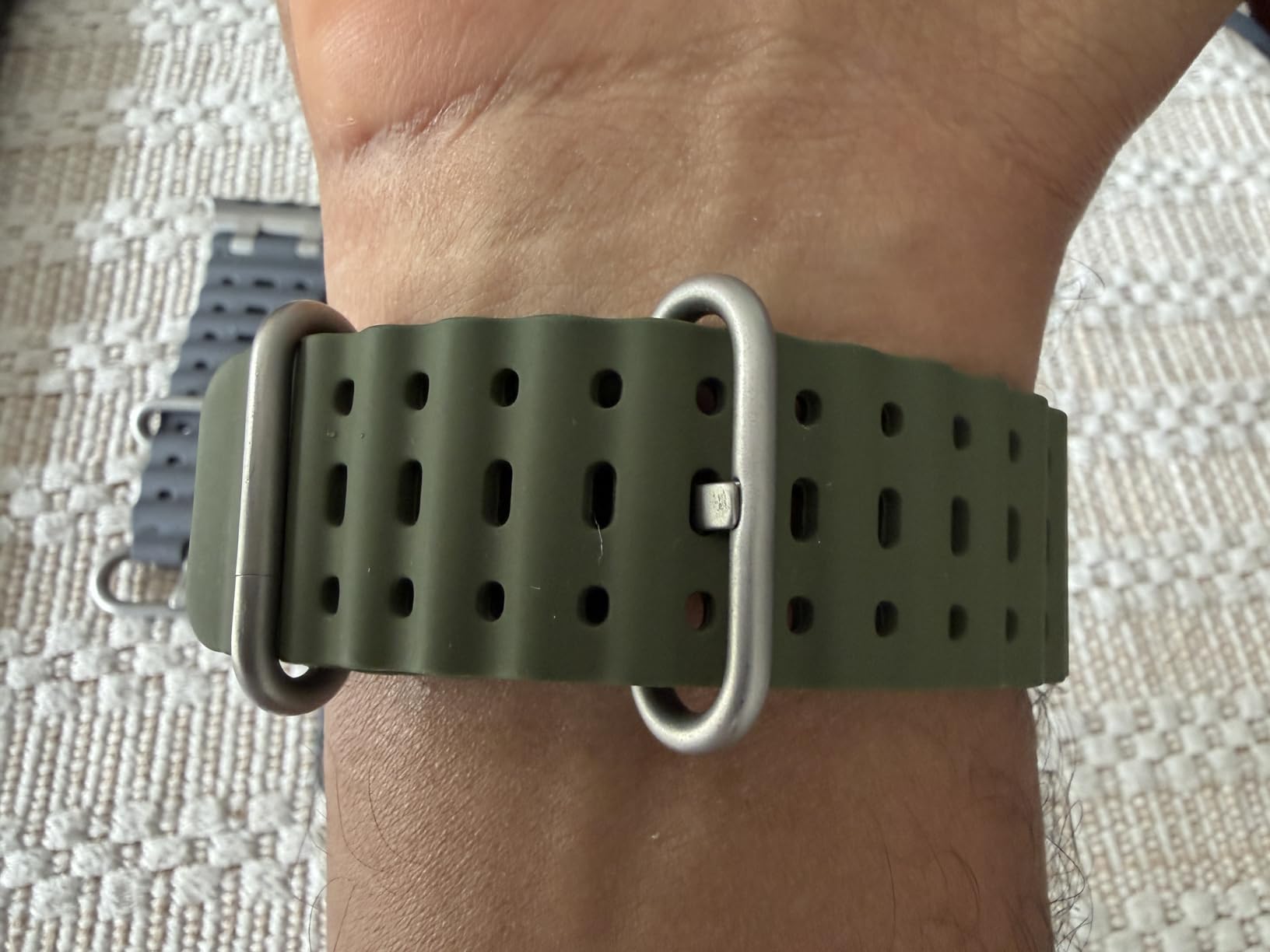Ocean Band Compatible with Apple Watch Ultra 3/2/1 49mm, Upgraded Silicone Sports Bands 46mm 45mm 44mm for Men Women, Series 11/10/9/8/7/6/5 SE3/2/1 Breathable Strap with Metal Connector customer photo 1