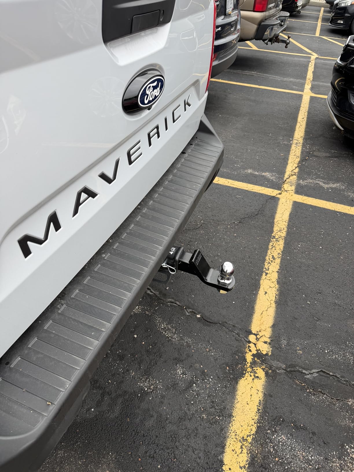 Amazon Basics Trailer Hitch Ball Mount with 2