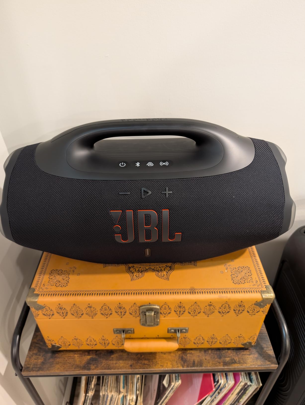 JBL Boombox 4 - Most Powerful Portable Waterproof Speaker with Massive Pro Sound, Up to 34 Hours of Playtime, & Multi-Speaker Connection by Auracast (Black) customer photo 2
