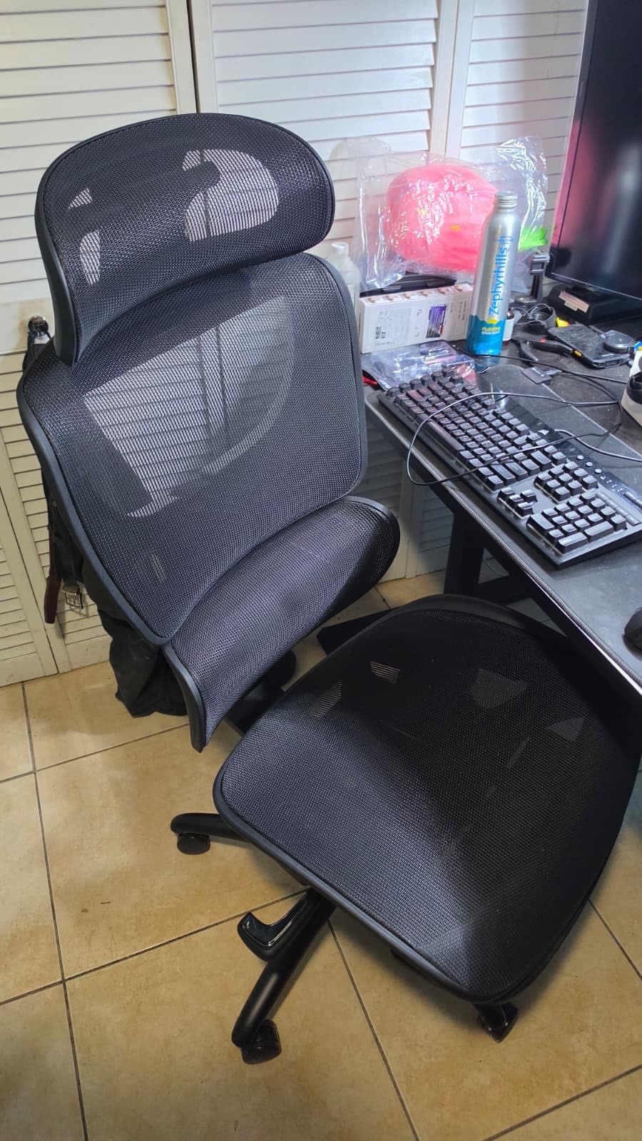 COLAMY Ergonomic Mesh Office Chair, High Back Office Chair, Computer Executive Desk Chair with Lumbar Support, Adjustable Headrest and 4D Arms, Slide Seat, Tilt Lock-Darkgrey customer photo 1