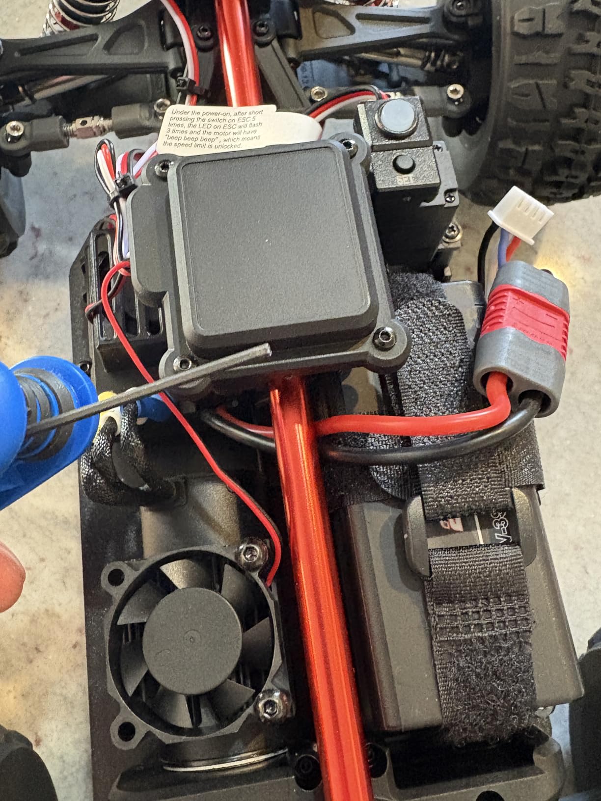 HYPER GO H14BM V3 1/14 Brushless RC Cars for Adults Fast 50 mph, RC Trucks 4X4 Offroad Waterproof customer photo 2