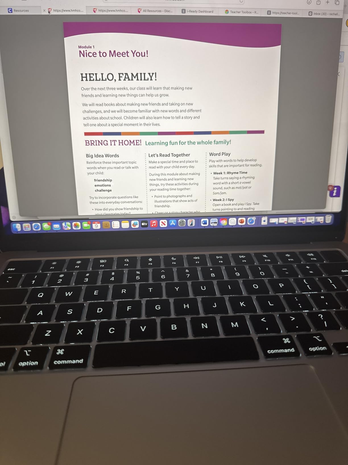Apple 2025 MacBook Air with Apple M4 Chip, 13-inch, 16GB Unified Memory, 256GB SSD Storage, Sky Blue (Renewed) customer photo 1