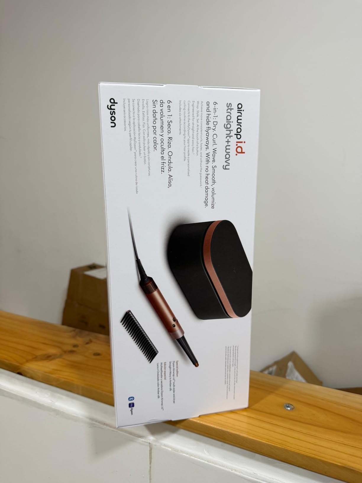 Dyson Airwrap i.d. Multi-Styler, Allure Winner, Bluetooth Connected, No Heat Damage, 6-in-1 Versatility, Intelligent Hair Styler customer photo 1