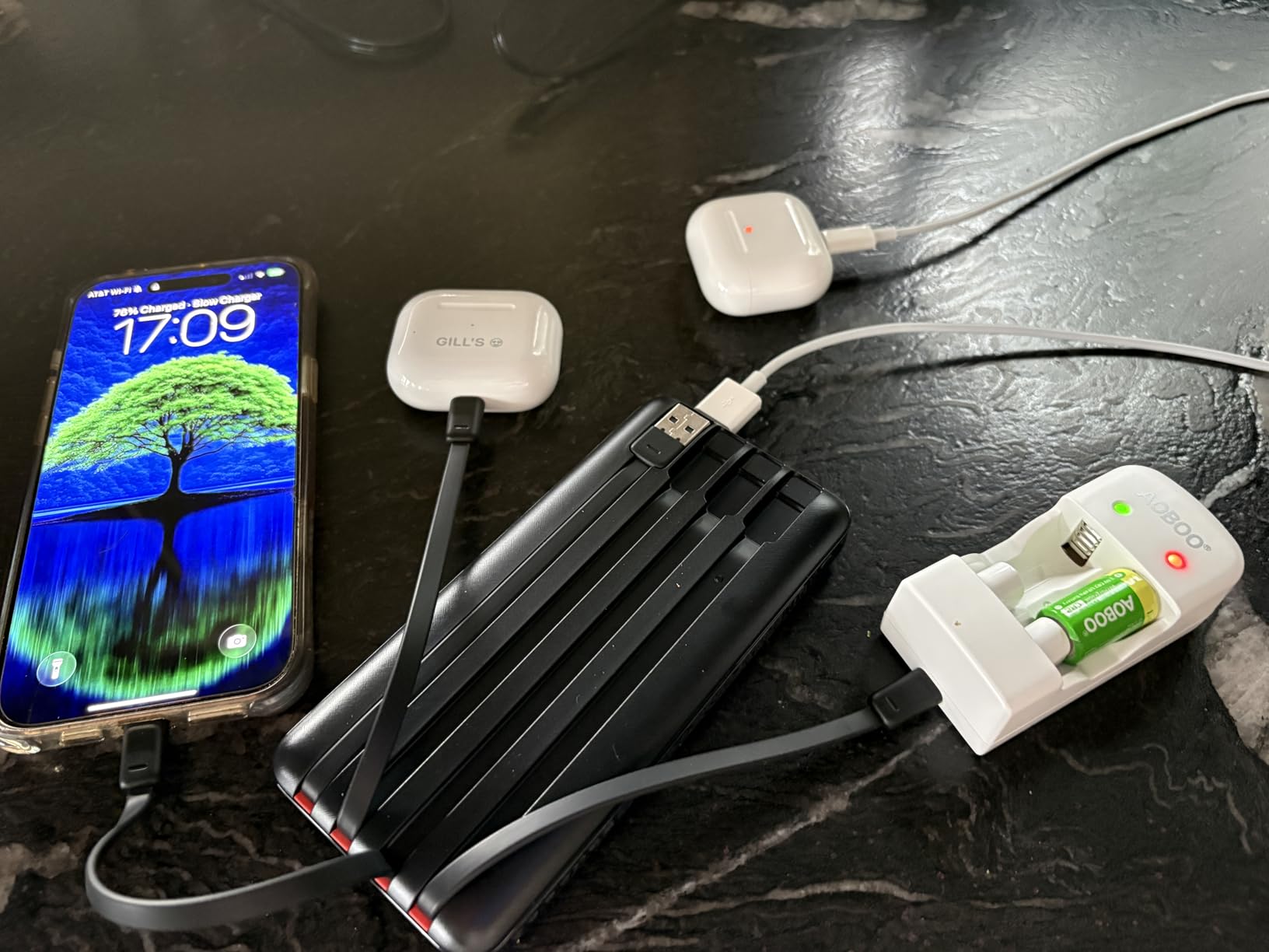 Orfeika 20000mAh Power Bank Fast Charging, Portable Charger with 4 Built-in Cables & 6 Outputs, 20W PD USB C Battery Pack customer photo 2
