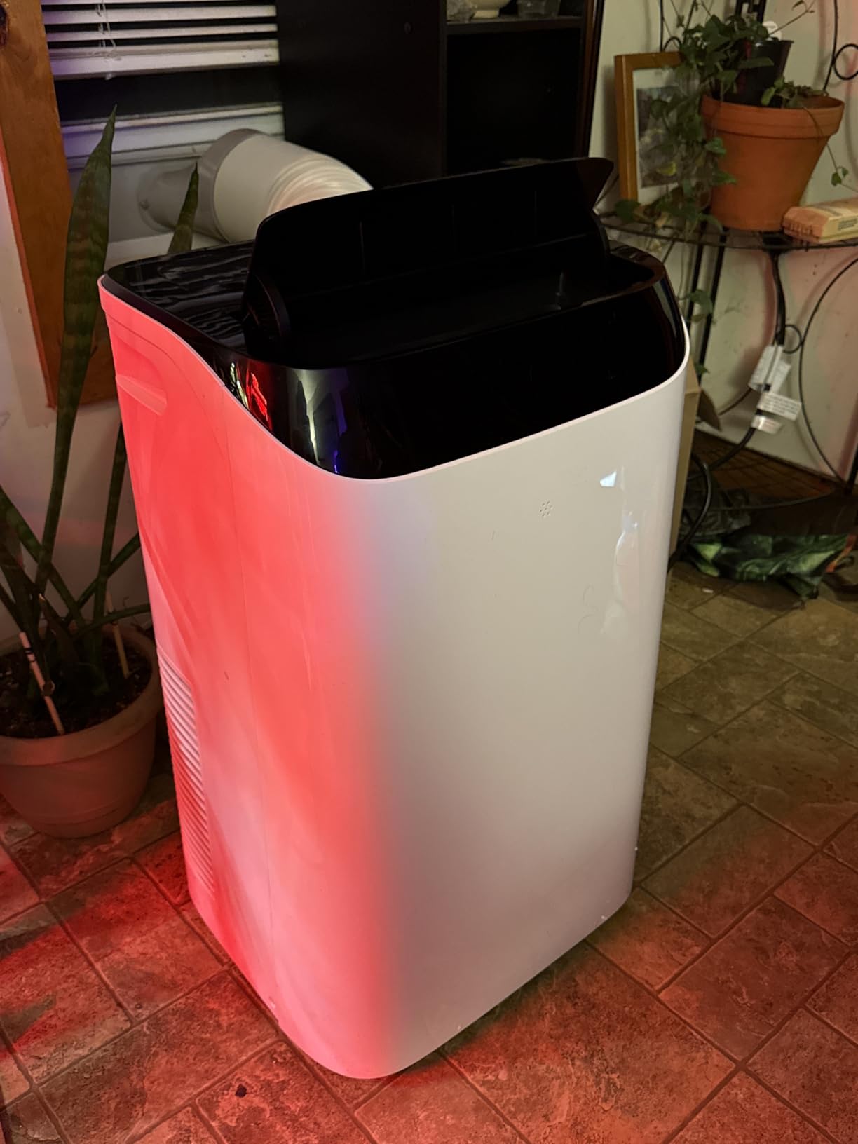 14,000 BTU Portable Air Conditioner Cools Up to 700 Sq.Ft, 3-IN-1 Energy Efficient Portable AC Unit with Remote Control & Installation Kits for Large Room, Campervan, Office, Temporary Space customer photo 2
