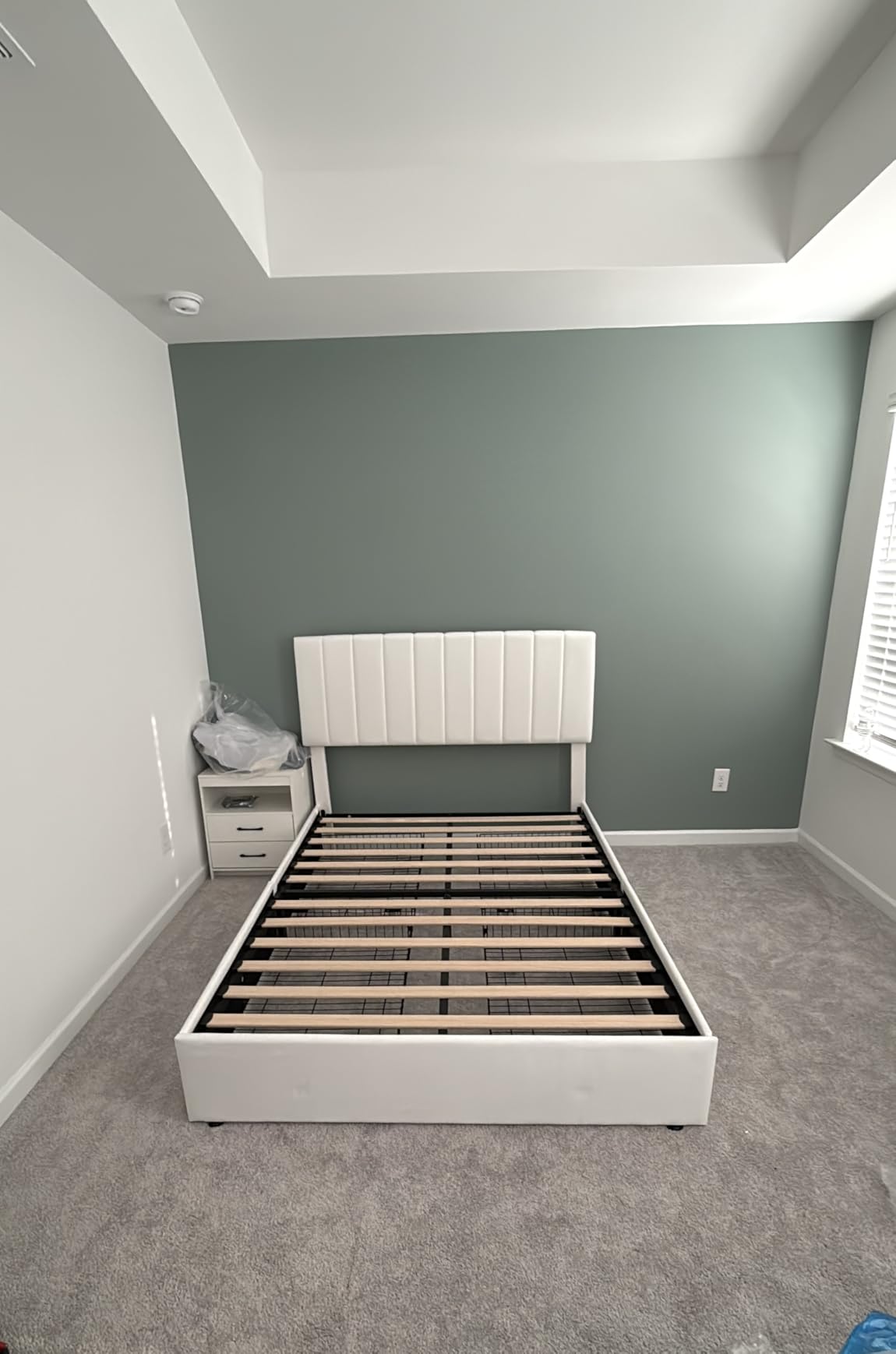 Allewie Queen Size Storage Bed Frame, Vertical Channel Tufted Adjustable Headboard, Velvet Upholstered Platform Bed with 4 Oversized Underbed Drawers, Wooden Slats Support, No Box Spring Needed, Black customer photo 2