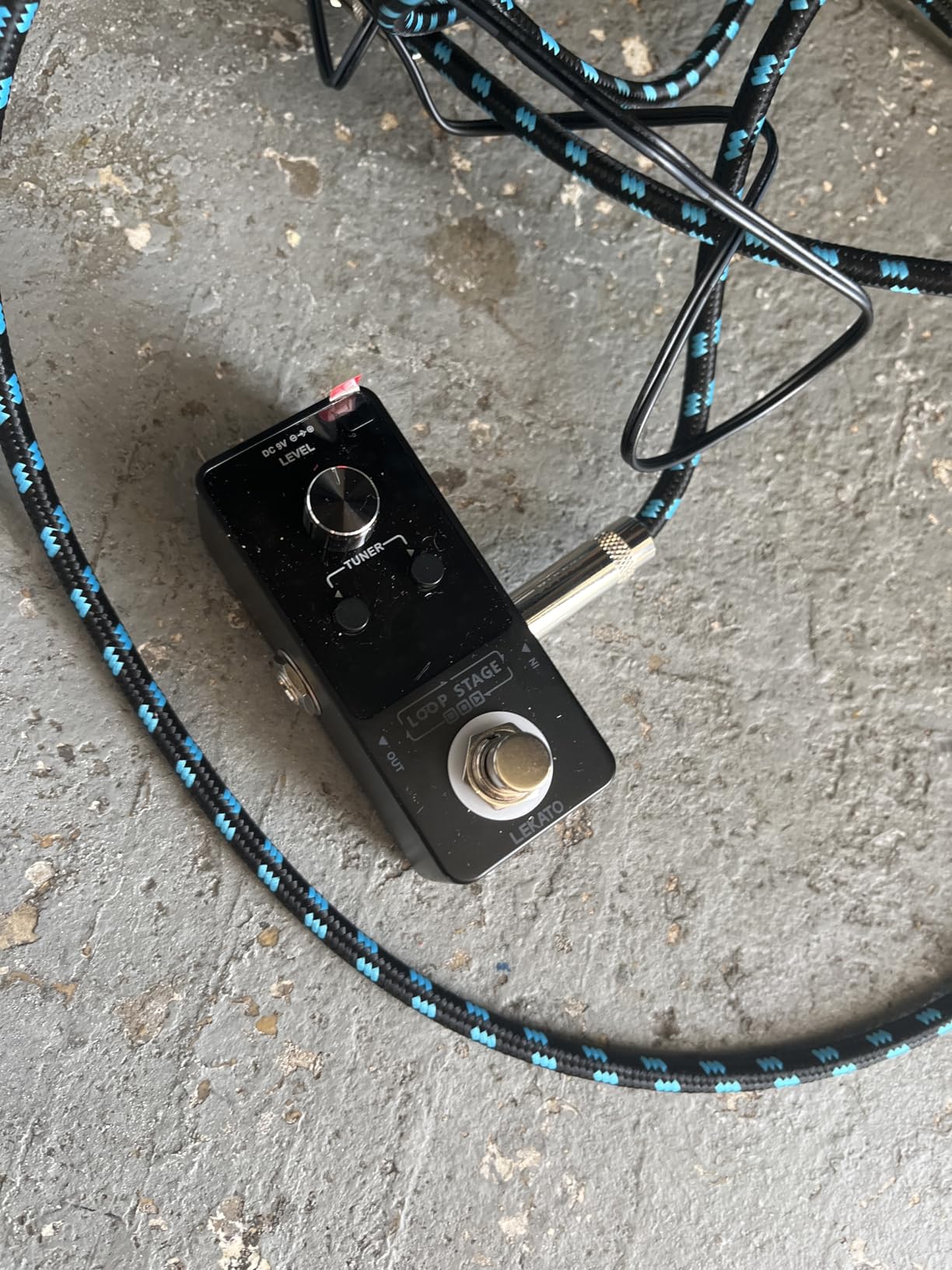 LEKATO Distortion Pedal, Mini Distortion Effect Pedal for Electric Guitar with Two Mode, Analog Guitar Pedal Distortion, Truebypass, DC 9V customer photo 2