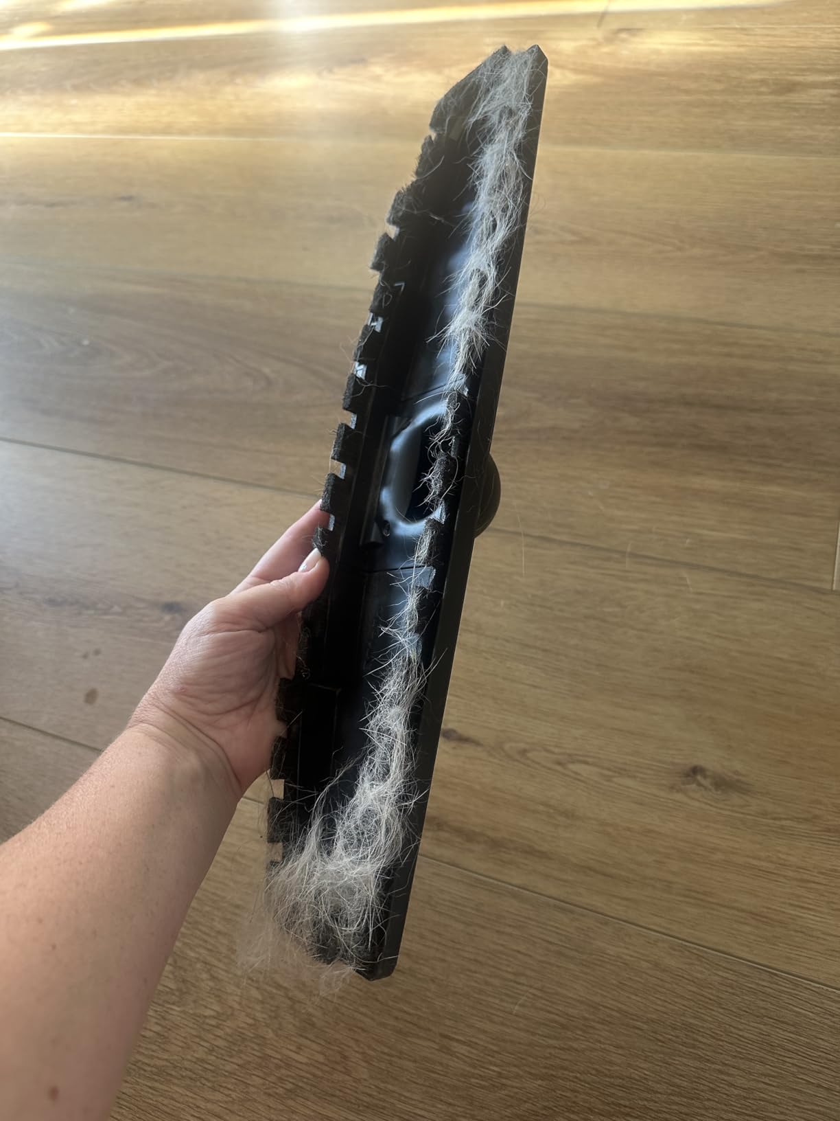 NEW Miele Guard M1 Parquet XL Hard Floor Bagged Canister Vacuum Cleaner with High Suction Power, Designed for Special Care of Hard Floors and Low-Pile Carpet, in Brilliant White customer photo 2