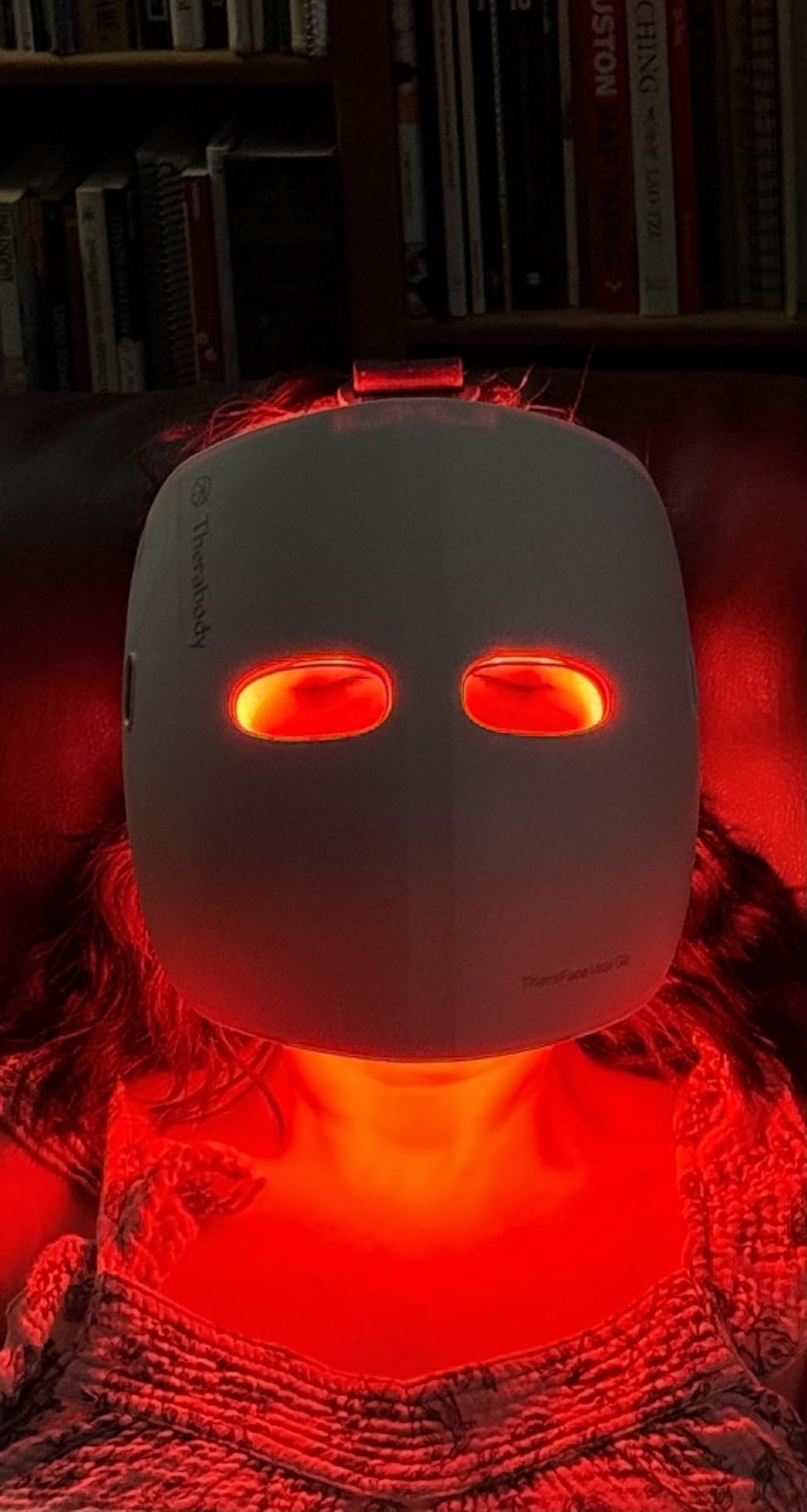 TheraFace Therabody Mask Glo - Cordless LED Skincare Face Mask with Red/Blue/Infrared Light and Relaxing Scalp Massage for Glowing, Healthier-Looking Skin - FDA Cleared customer photo 1