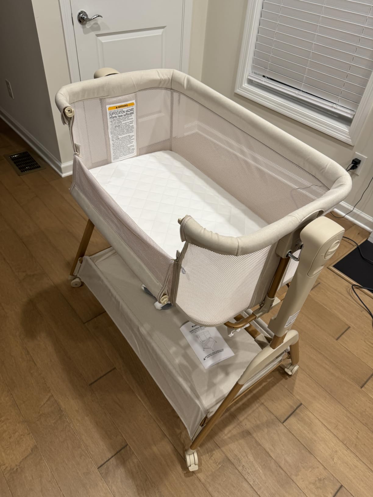 Ezebaby Baby Bassinet Bedside Sleeper: 3-in-1 Rocking Bassinet for Baby - Breathable Full-Mesh Crib with Mattress | 6 Height Adjustable | Portable Crib with Lockable Wheels for Newborns customer photo 2