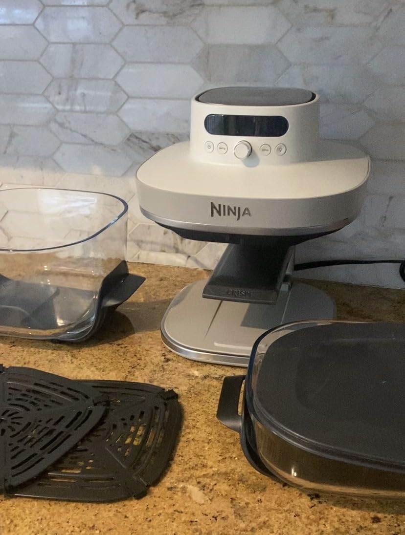 Ninja Crispi Pro 6-in-1 Glass Air Fryer | With Nontoxic, 6qt & 2.5qt Containers & Lids | Microwave, Freezer, Dishwasher Safe | 450°F Max Temp | 1800 Watt | Bone | AS101LG customer photo 1