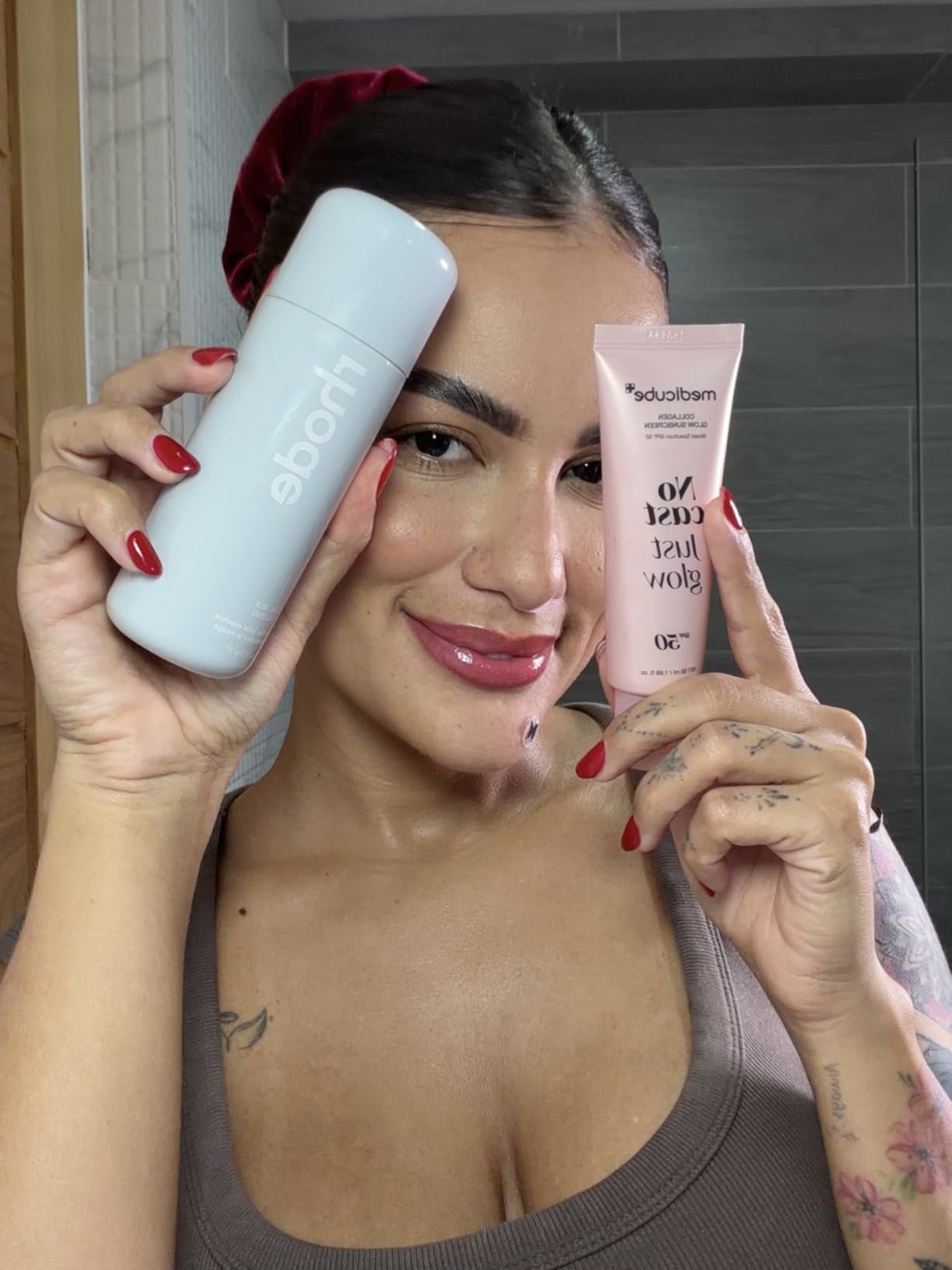 medicube No Cast Just Glow Collagen Sunscreen | SPF 50 Broad Spectrum Face Sunscreen | Lightweight, Non-Sticky, Hydrating Formula | Korean Skincare customer photo 2