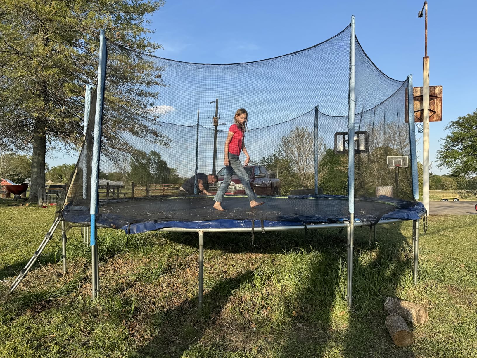Zupapa 1800LBS No-Gap Design 12-16FT Round Trampoline customer photo 2