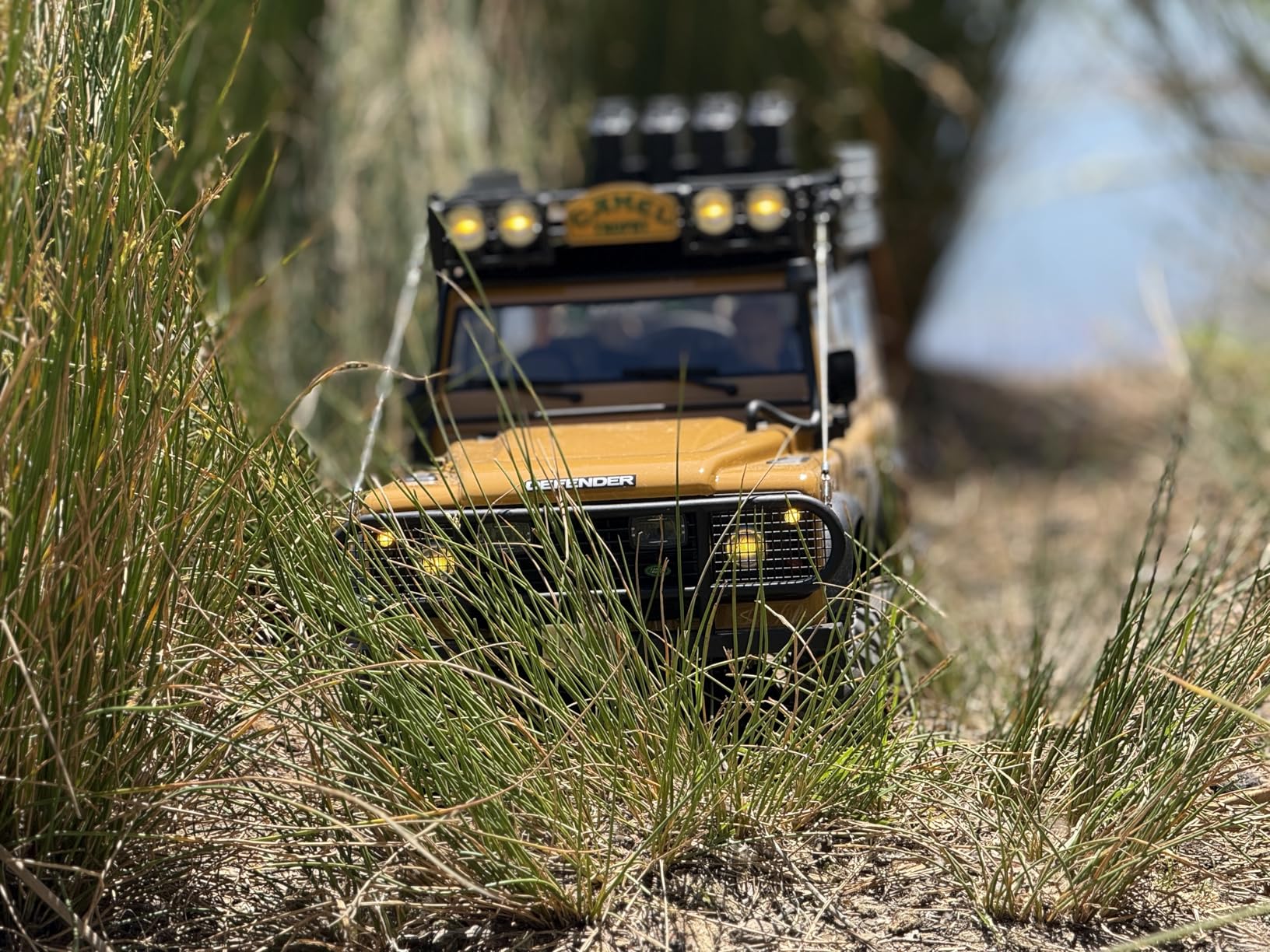 BEEZRC FMS 1/10 FCX10 RC Crawler Officially Authorized Land Rover Series, Camel Trophy Edition RC Model 4WD RC Rock Truck, 2.4Ghz Hobby Grade, RC Off Road Vehicle for Adults RS(Defender 110) customer photo 1