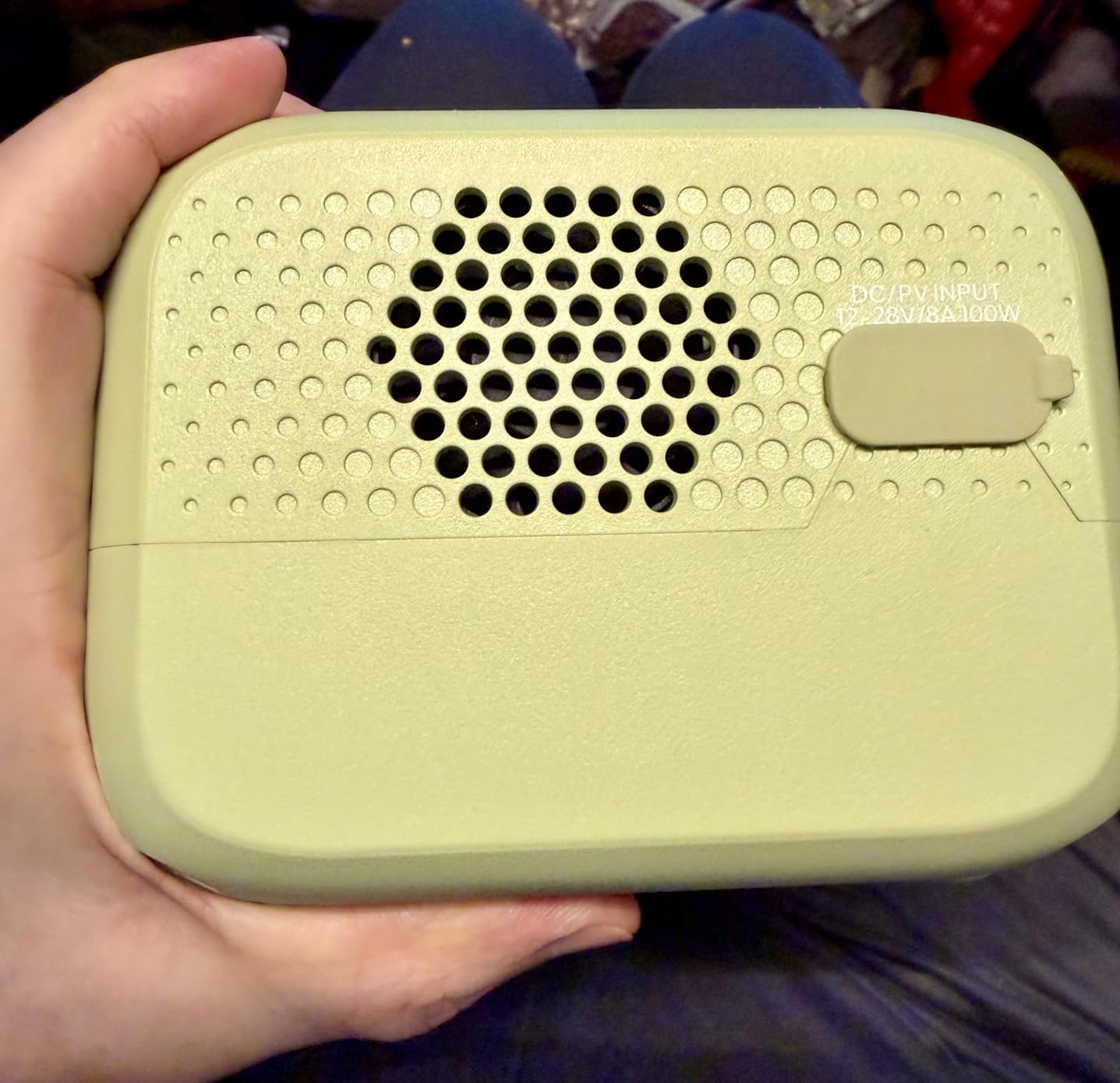 BLUETTI Elite 10 Mini Portable Power Station, 128Wh LiFePO4 Battery with 200W AC Outlet, 10ms UPS Backup, Fast Recharge Solar Generator for Camping, Travel & Outage Emergency Backup (Meadow Green) customer photo 1