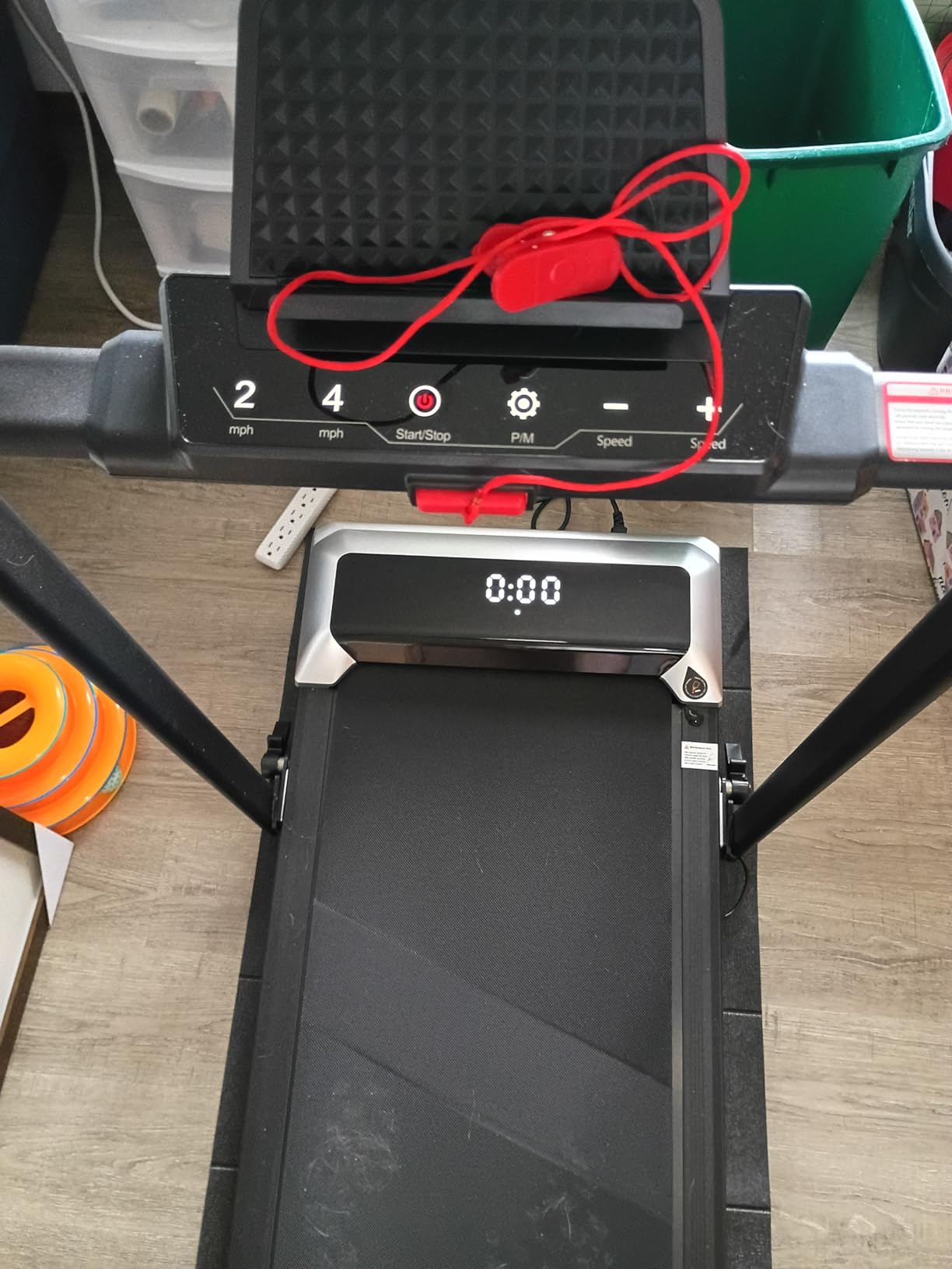 TOPUTURE Walking Pad Treadmill with 12% Incline, 6 in 1 Folding Treadmill with Adjustable Handle Bar for Home/Office, Under Desk Treadmills Portable Walking Pad with App, Remote Control & LED Display customer photo 1