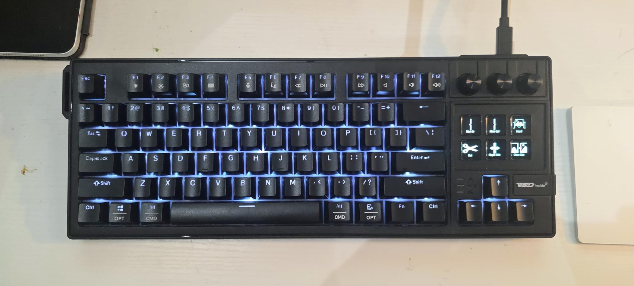 K1 Pro Macro Keyboard, Wired Only Full-Key Programmable On-Board Keypad, Custom Gaming Streaming Mechanical Keyboards with Screen & Knob, Gasket, RGB Backlit, Hot Swappable Shortcut Pad customer photo 1