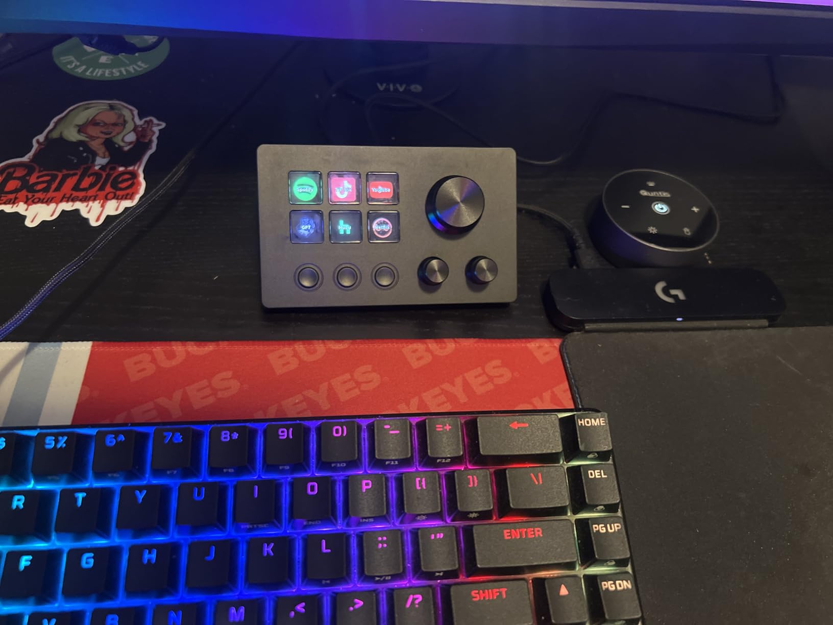 ActionRing Streaming Macro Keypad, Stream Controller Deck, Gaming Shortcut Keyboard, with 6 Customizable LCD Shortcut Keys, 3 Buttons and 3 Dials, Trigger Actions in OBS/Twitch/YouTube, For office workers and Content creaters,Windows 10/Mac14.0 (N3 Black) customer photo 1
