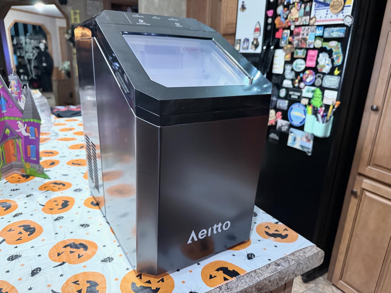 Aeitto Nugget Ice Maker Countertop, 55lbs/24H Ice Machine with 3.6L Water Tank & 3.2Lbs Ice Basket, Self-Cleaning Pebble Ice Maker with Stainless Steel Housing for Home Office and Party, Silver customer photo 2