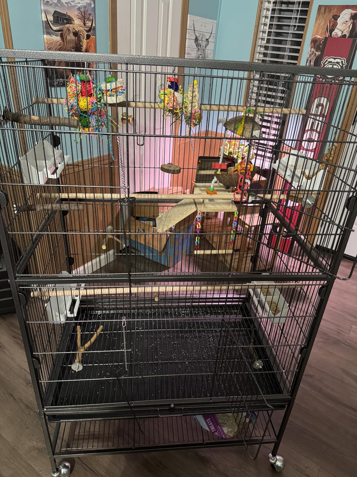 VEVOR Bird Cage, 32.7 x 31.1 x 82.7 inch, Open Flat Top, Wrought Iron Bird Flight Cage with Perches, Slide-Out Tray, Plastic Feeders, for Cockatiel, Monk Parakeet, Amazon Parrot, African Grey Parrot customer photo 2